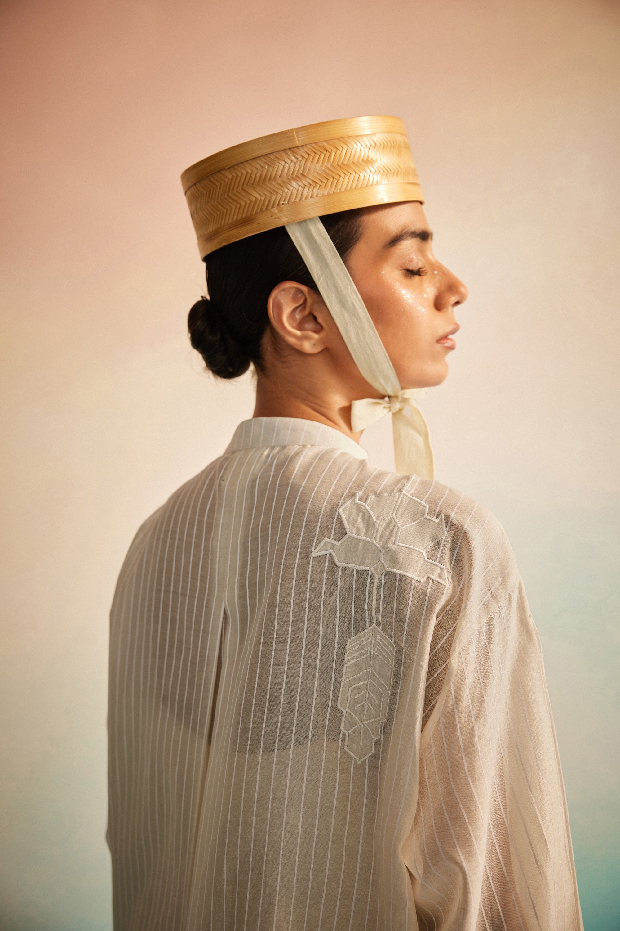 Akai Ito Mandarin Shirt