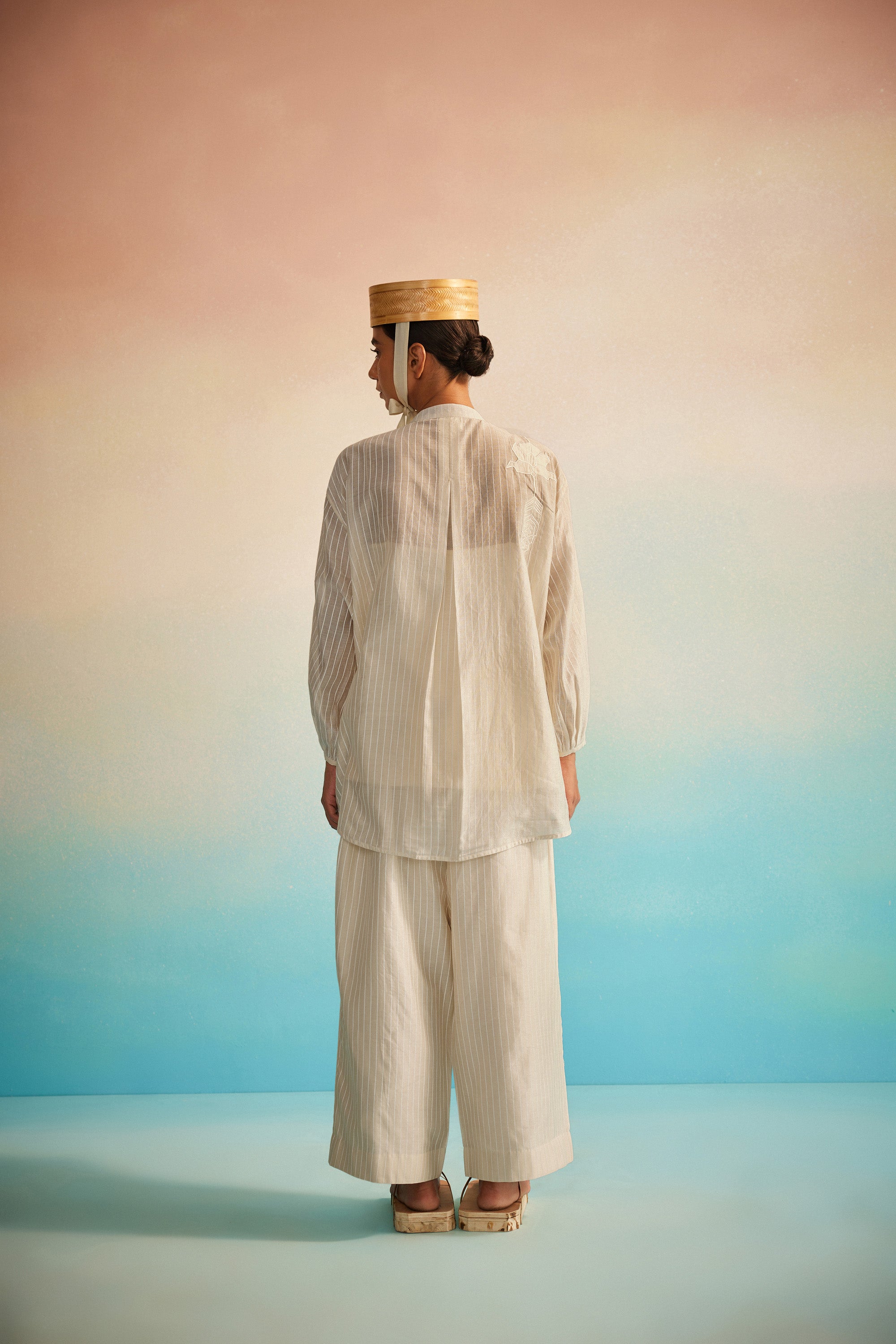 Akai Ito Mandarin Shirt