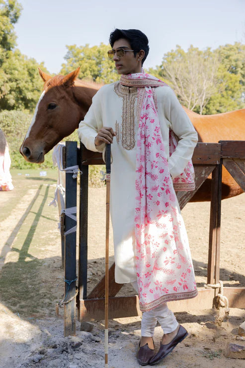 Ivory and Masoom Gulaabi Dushalla Set