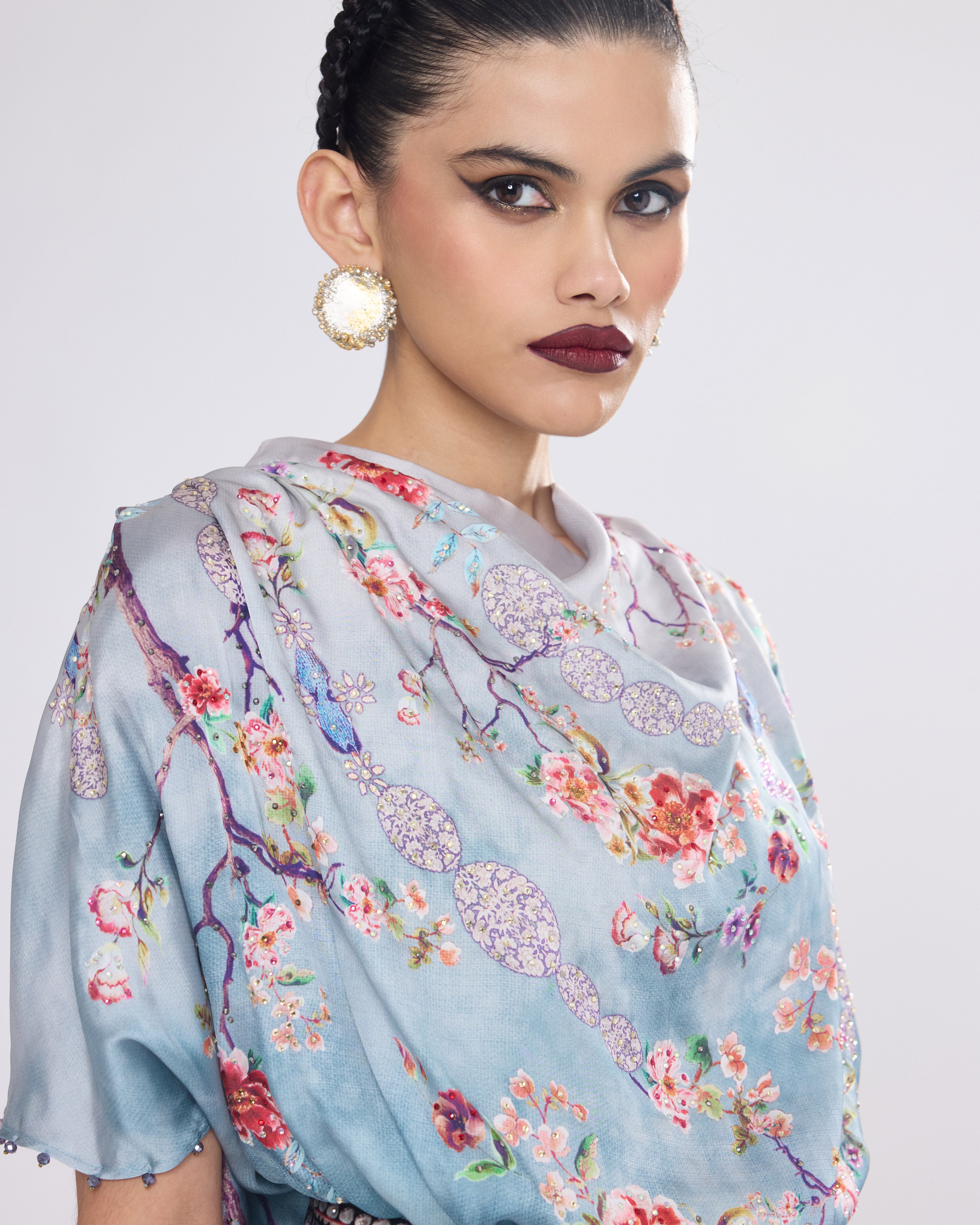 IKEBANA : VARSHA LEELA ( 2PCS SET )