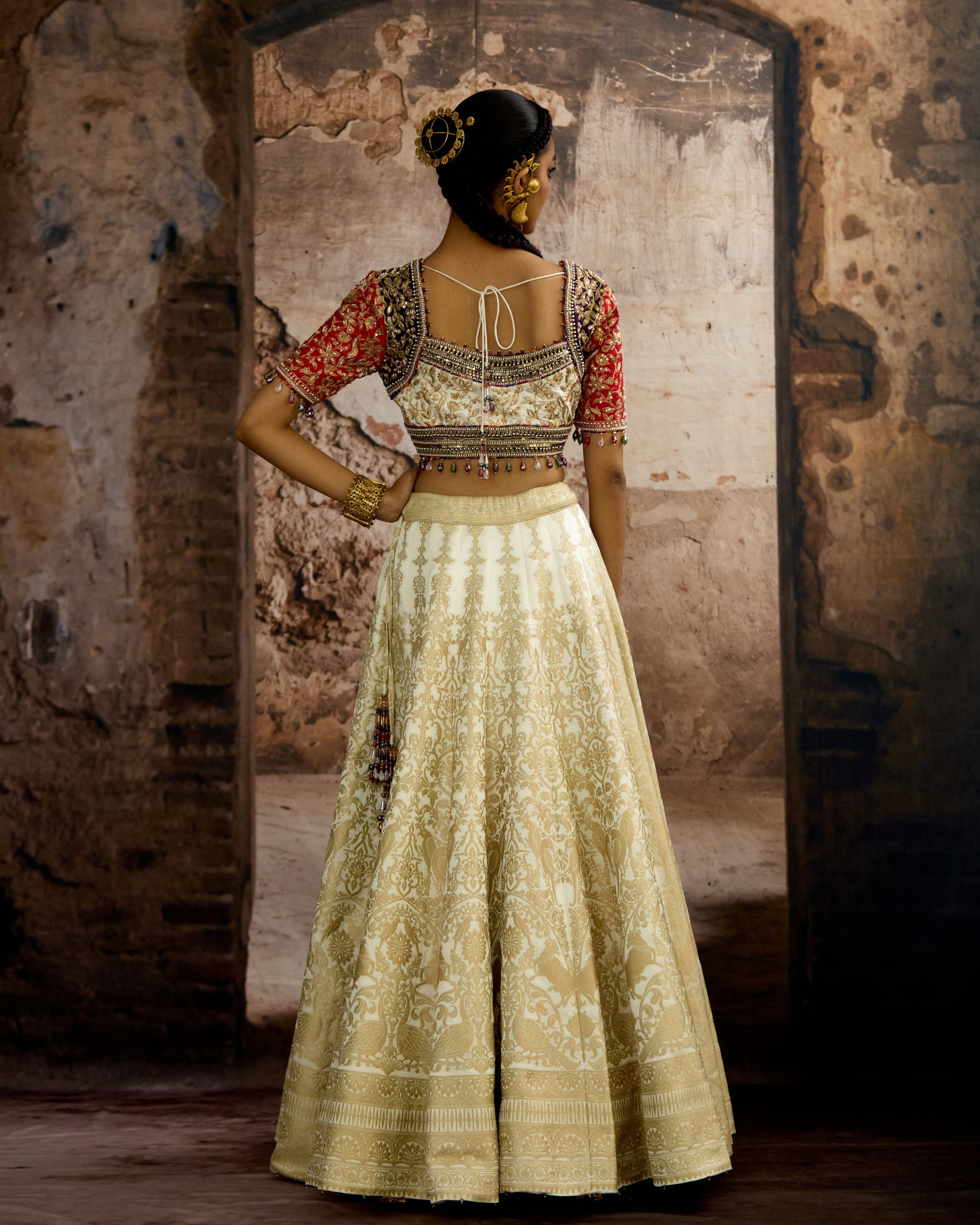 Bethari : Leela - Ivory