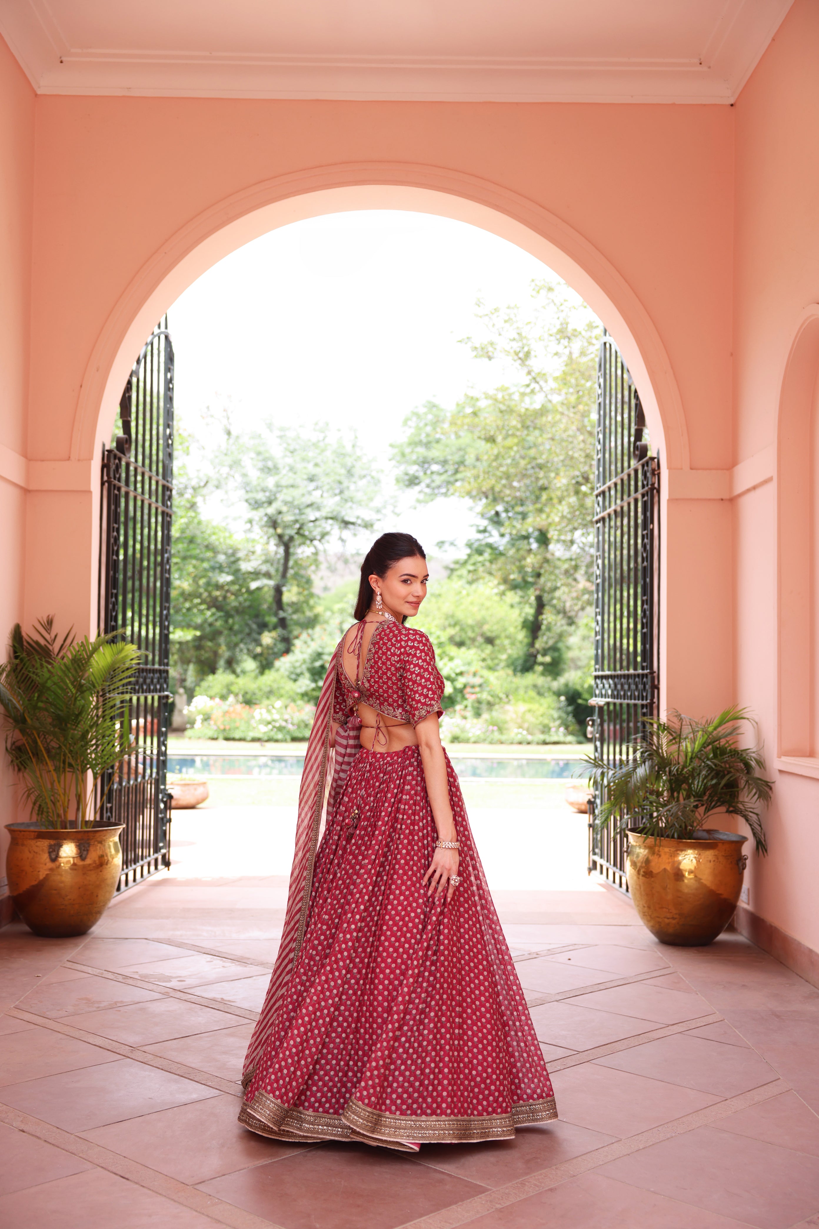 RED ANARGUL LEHENGA