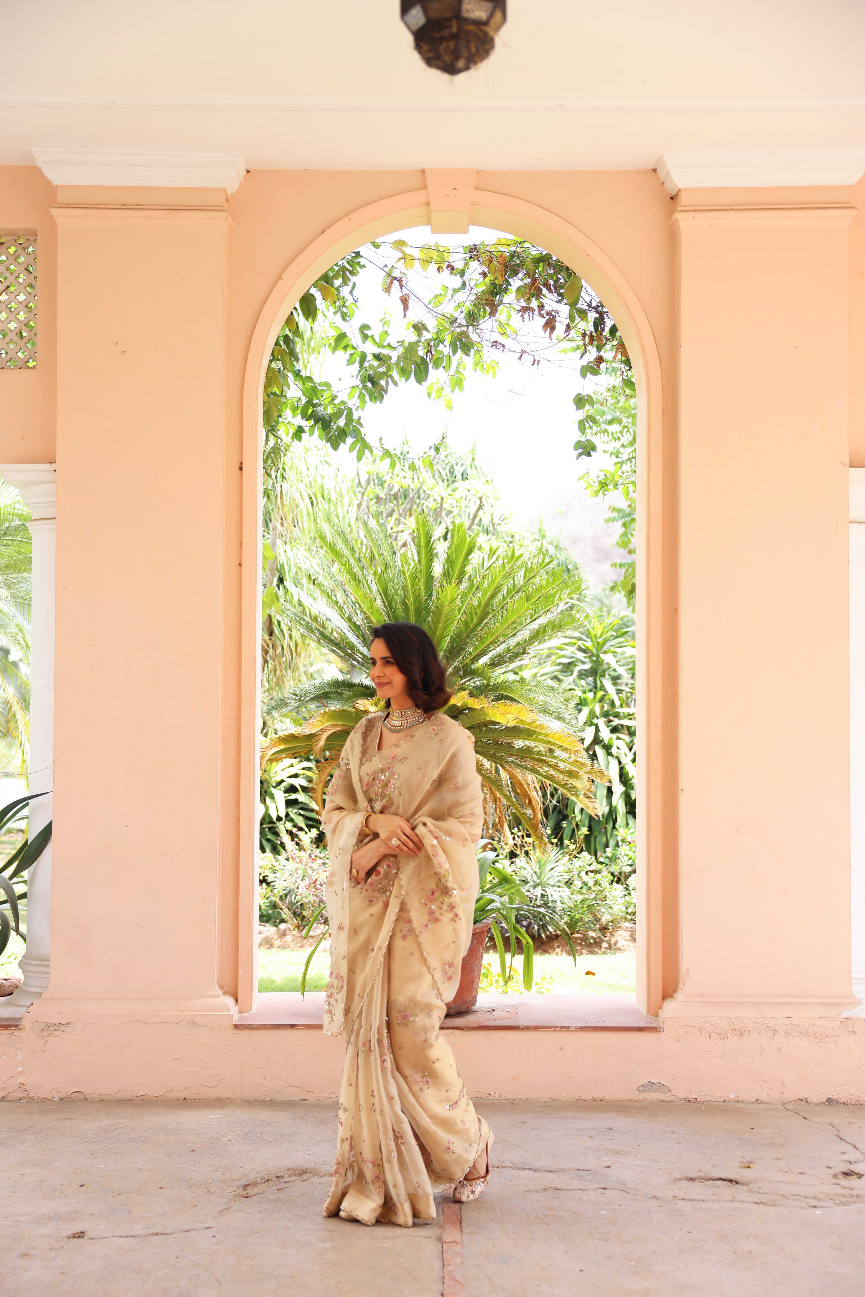 GOLD NAFEES SAREE