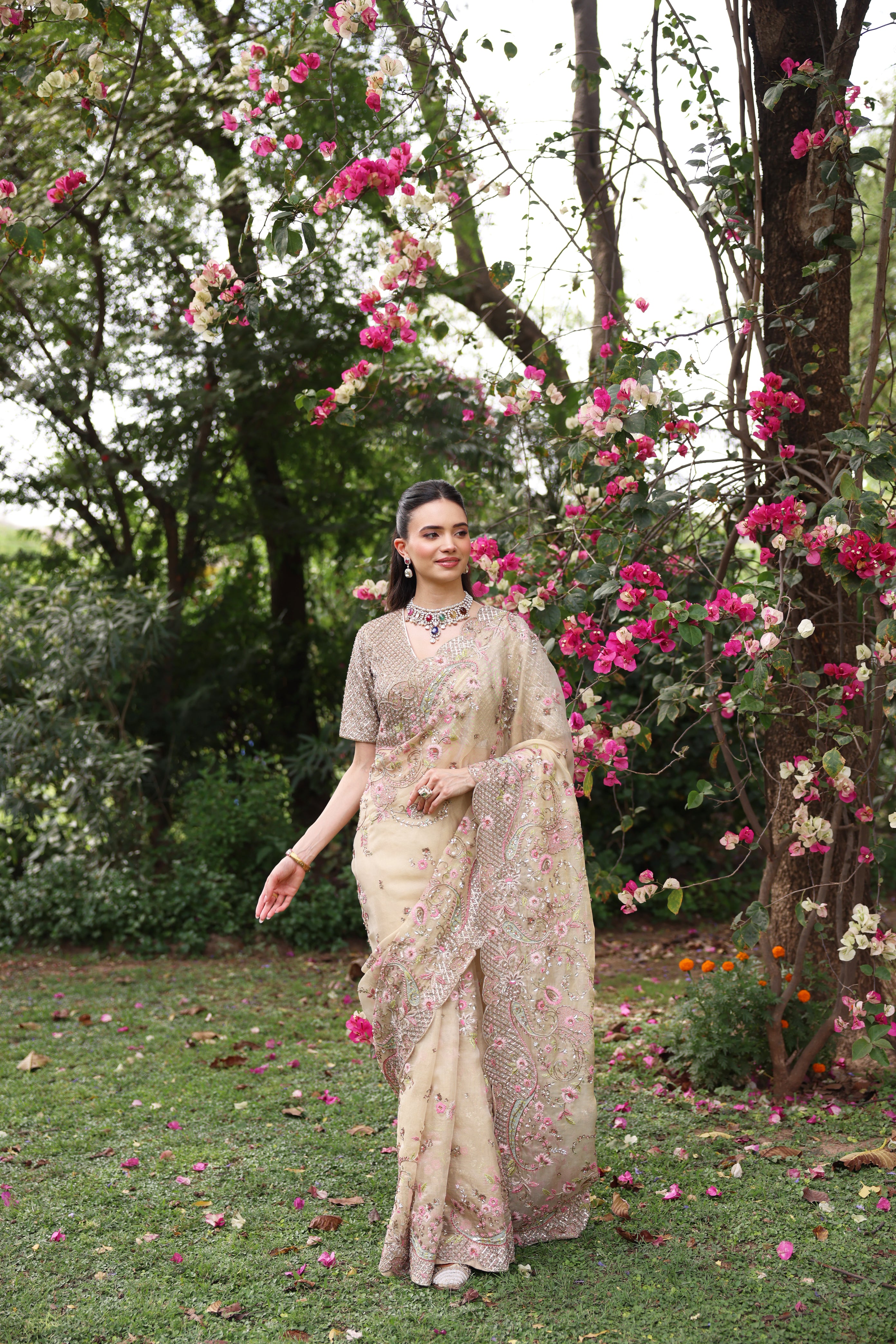GOLD PAISLEY SAREE