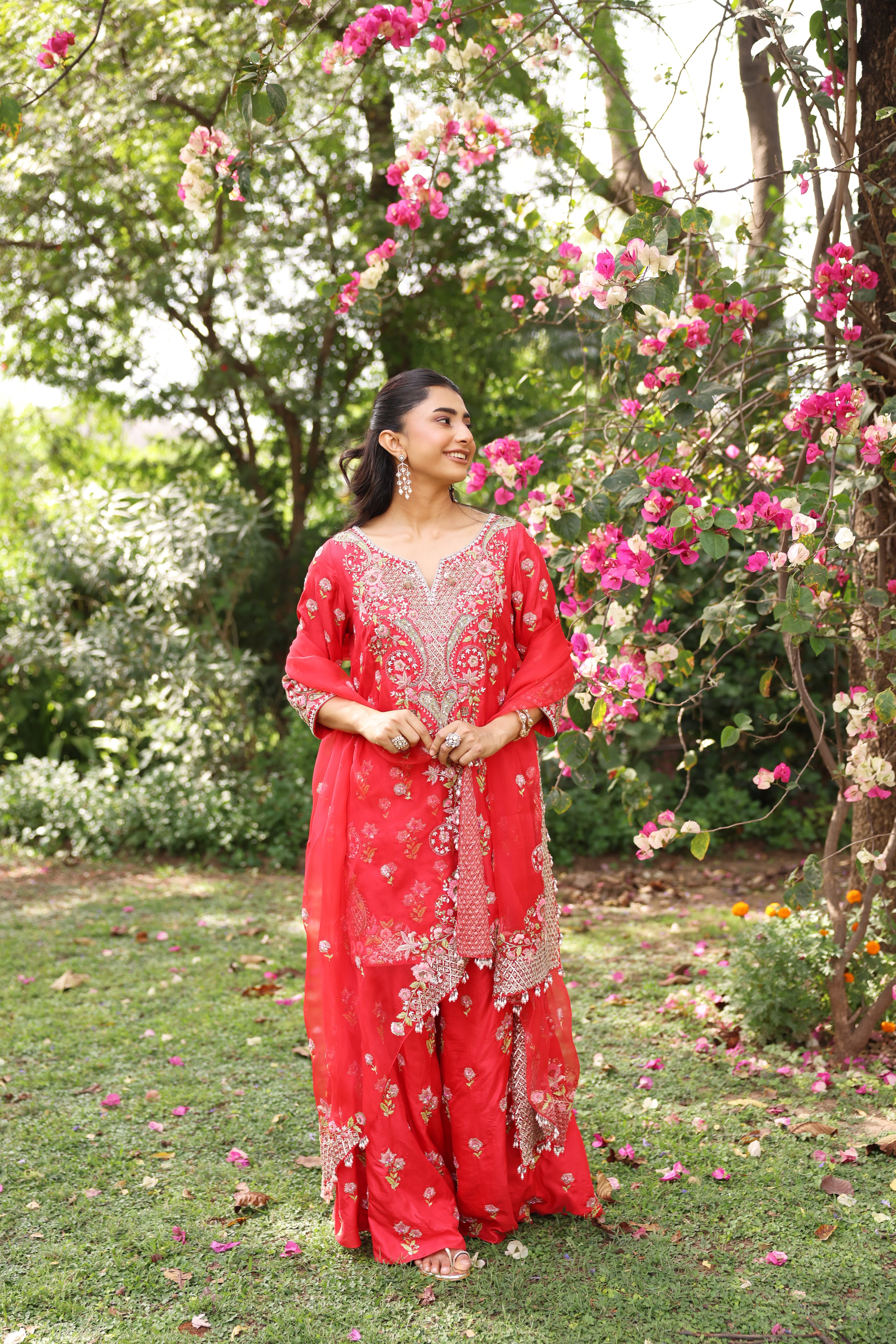 RED PAISLEY SHARARA