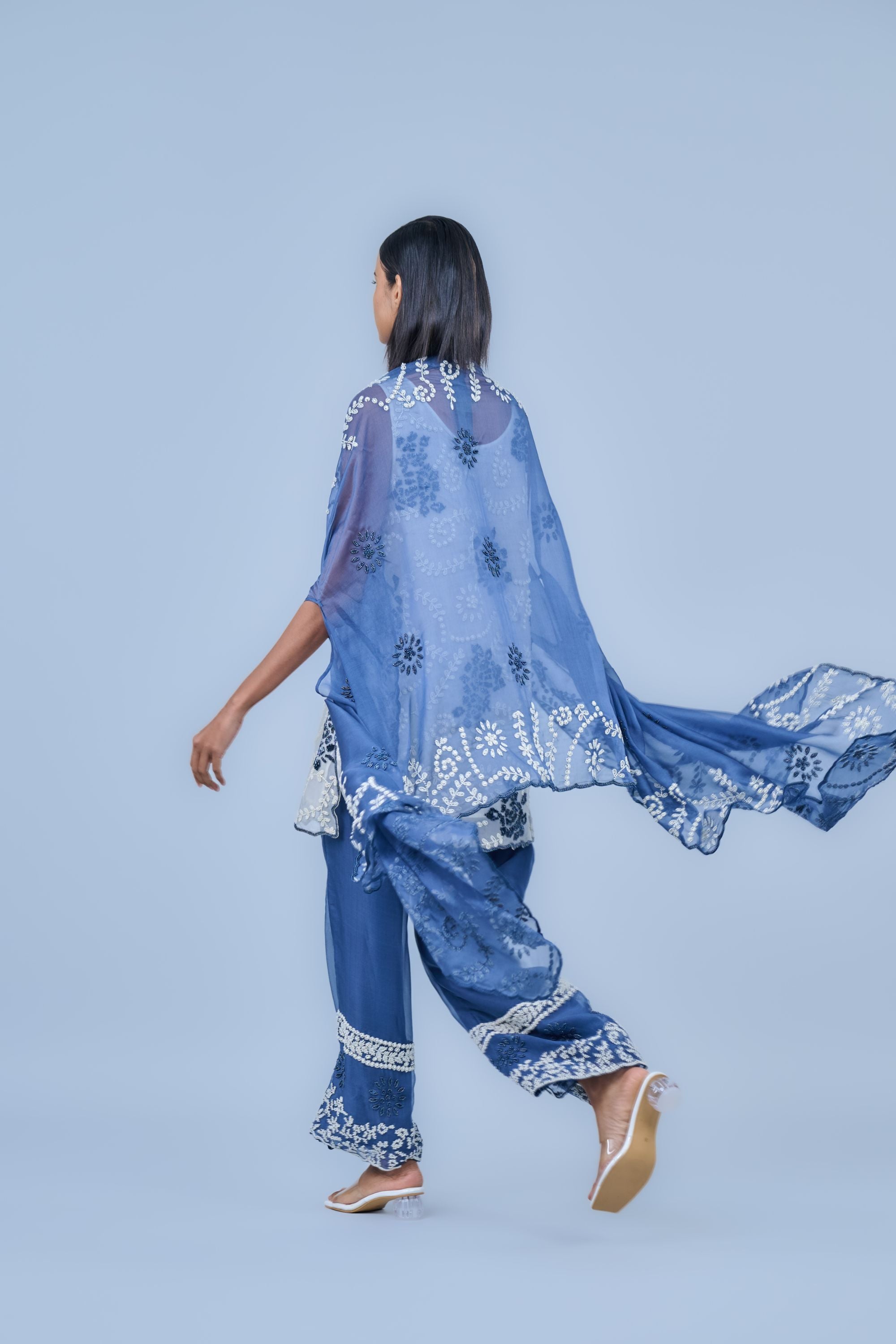 Space Spc Ec Silk Organza Cape