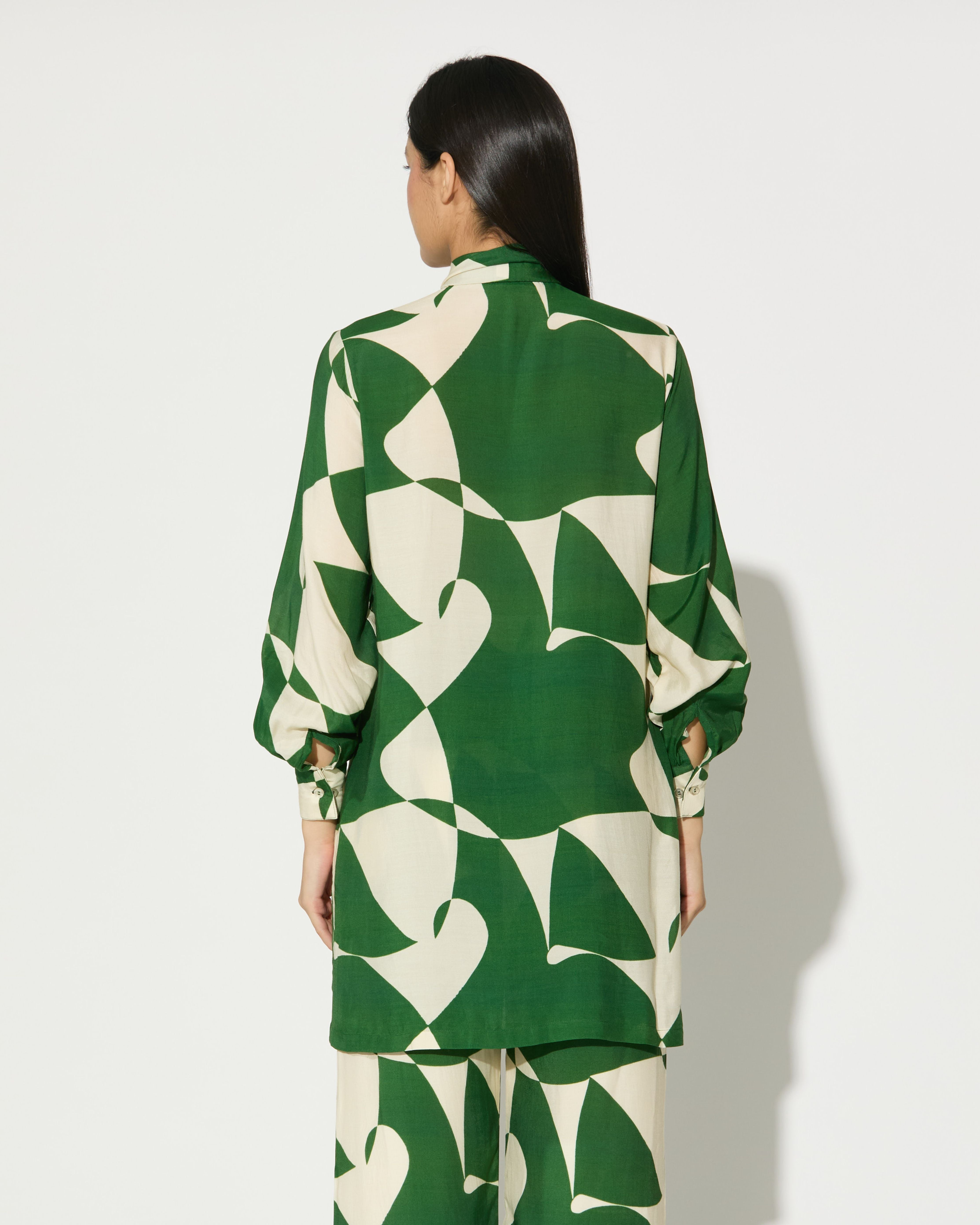 GREEN AND WHITE ABSTRACT BOW TIE SHIRT