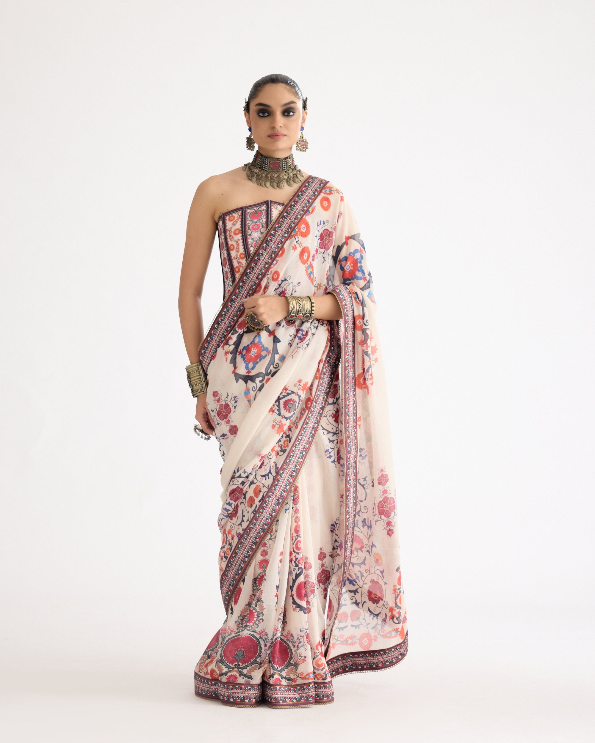 Bukhara : Saavi Multi