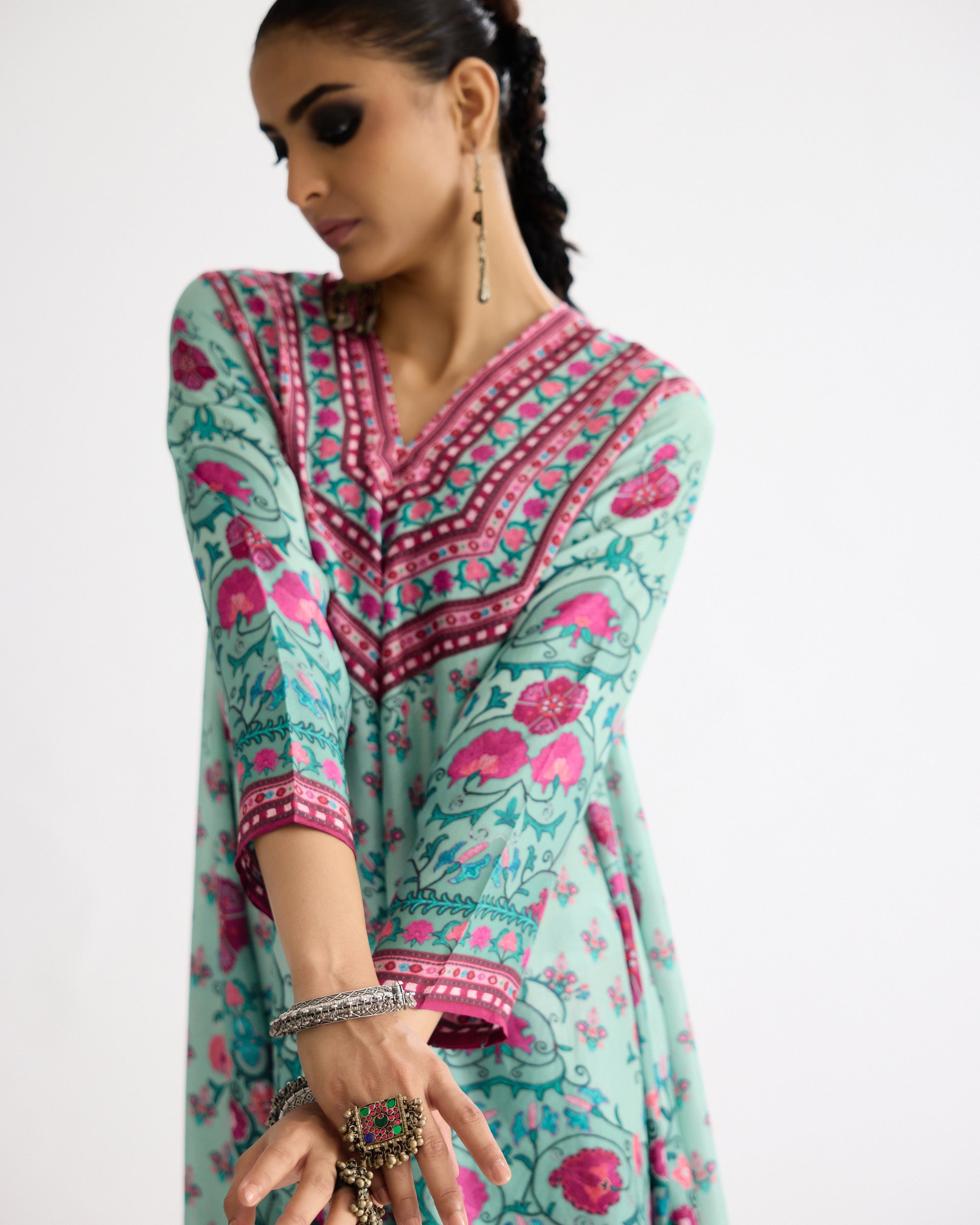 Bukhara : Aarvi