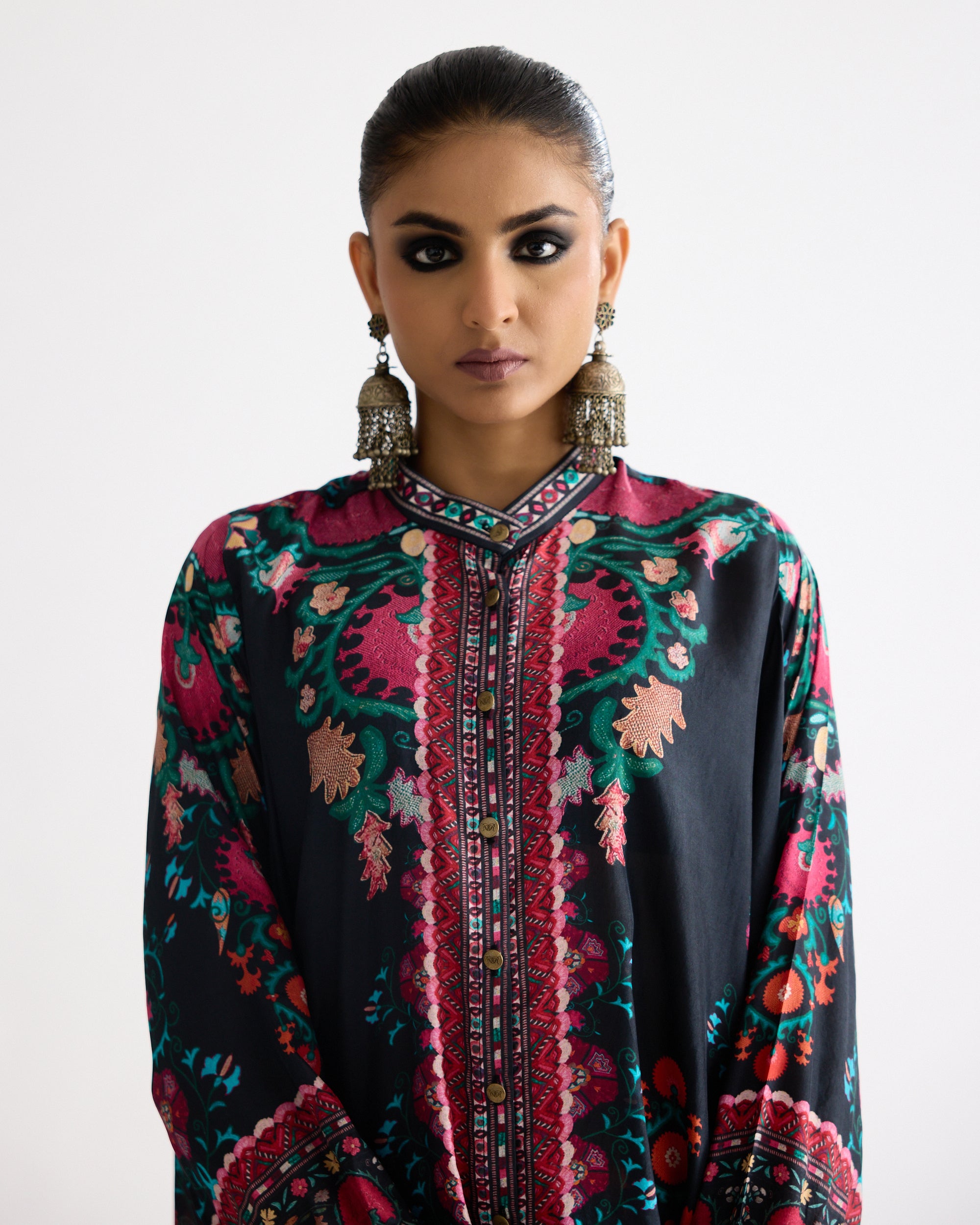 Bukhara : Nilofer Black