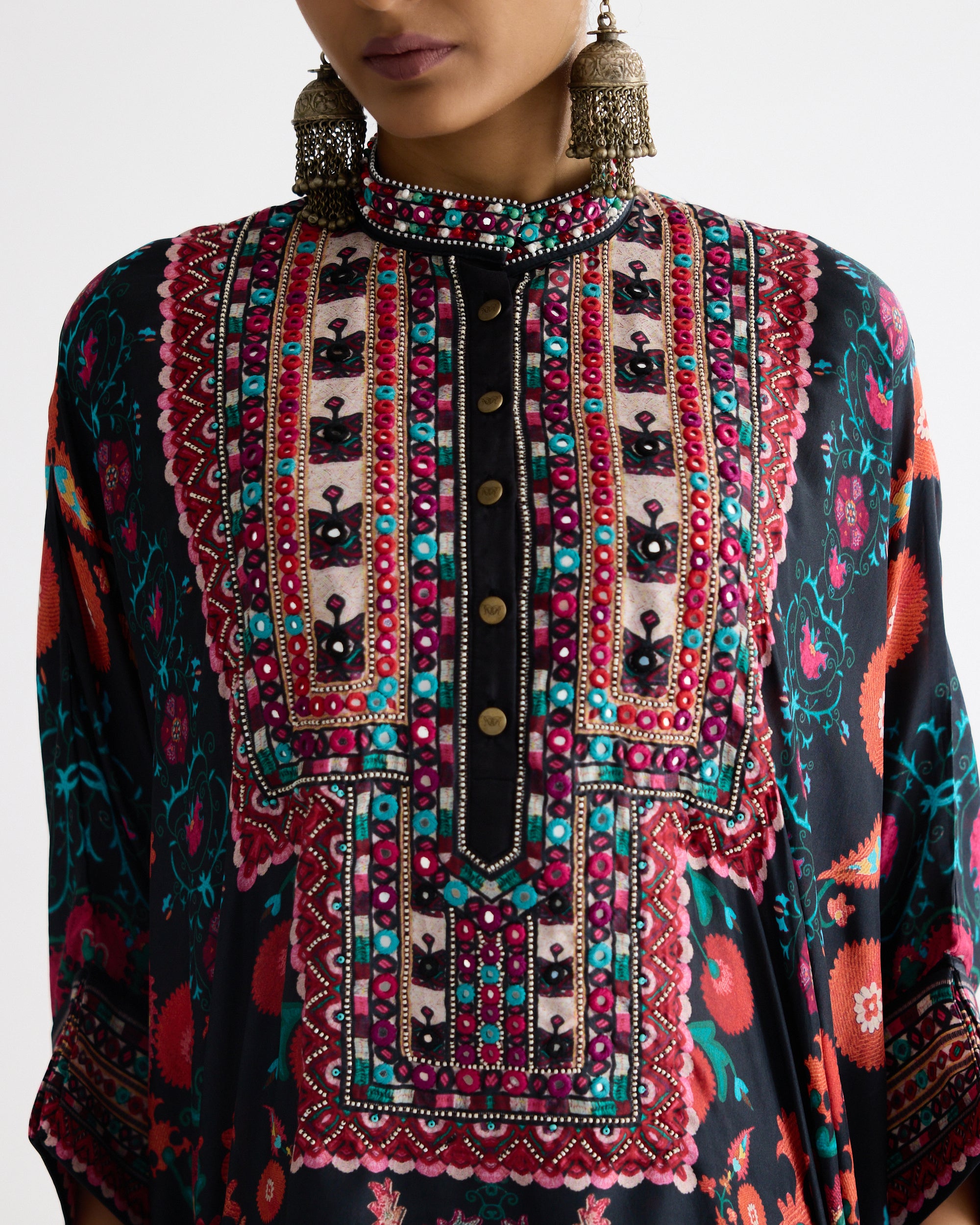 Bukhara : Chanel 36" Black