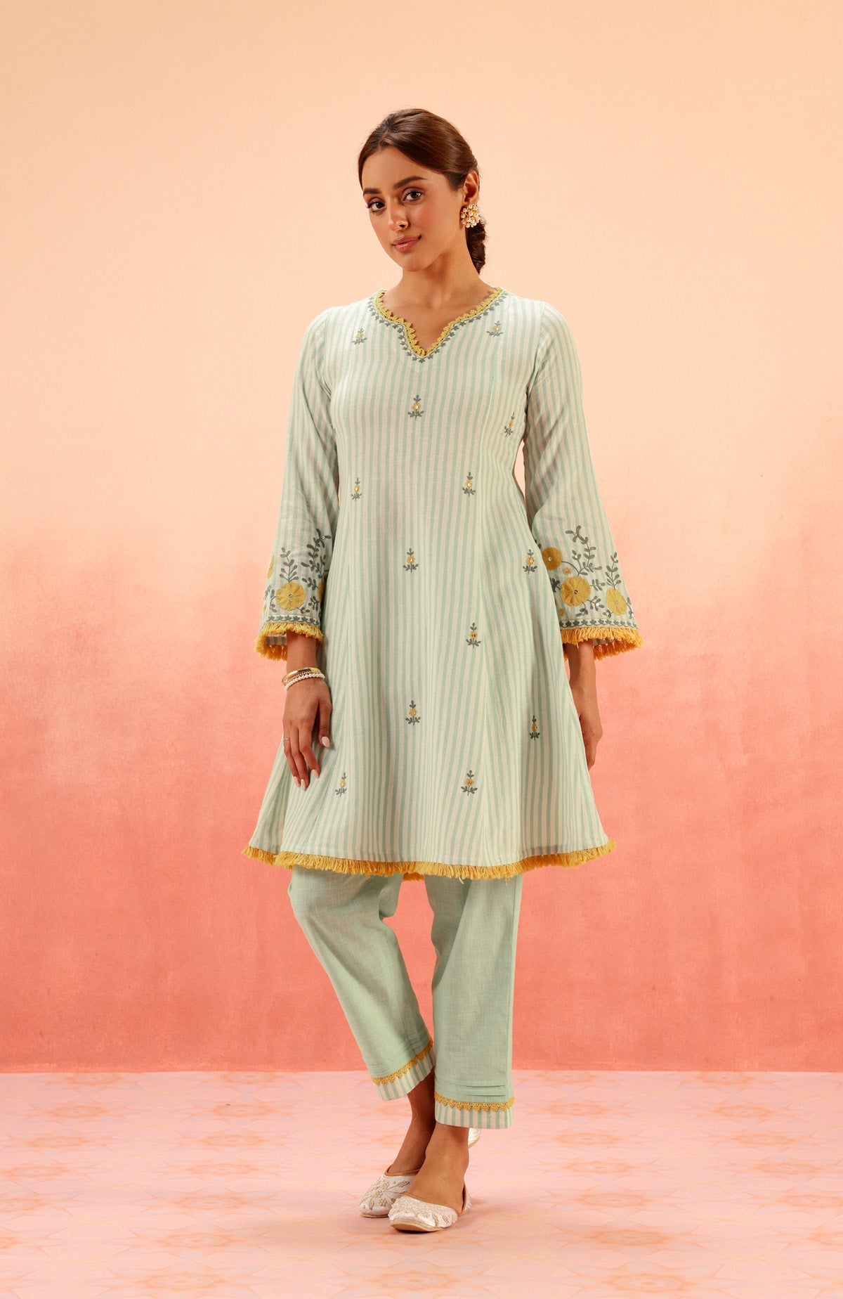 SAYA GREEN EMBROIDERED YARN DYED HANDCRAFTED KURTA SET