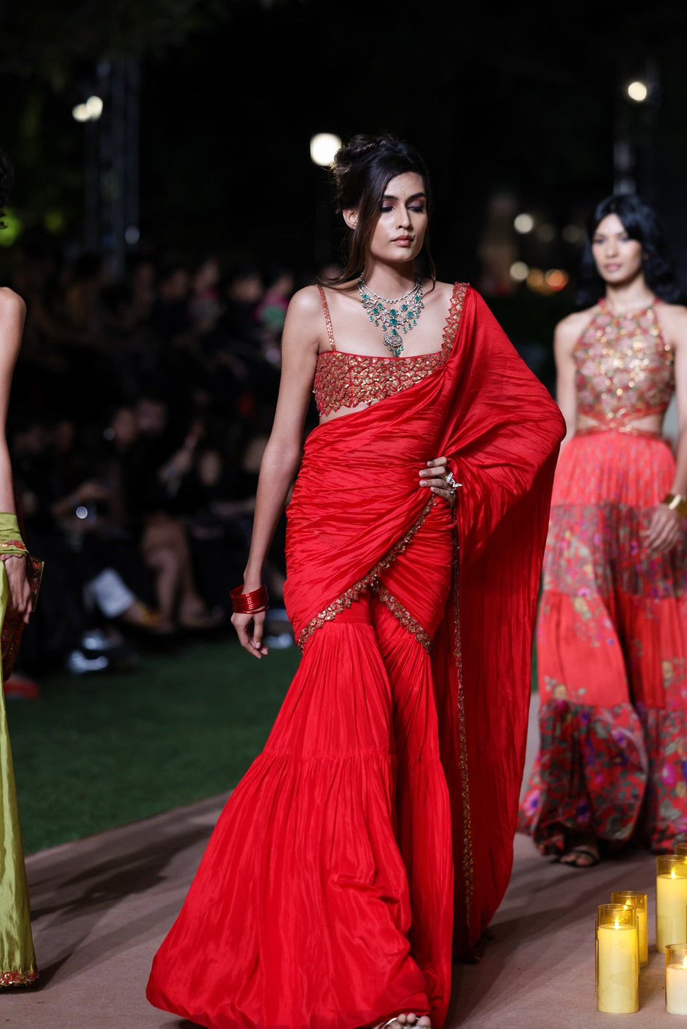 Surkh Laal Gharara Saree Set