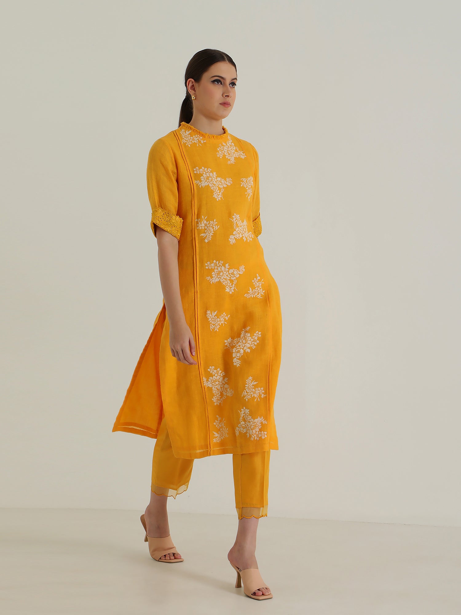 MUSTARD TUNIC IN GAUZE LINEN WITH EMBROIDERY & SILK CHANDERI PANTS