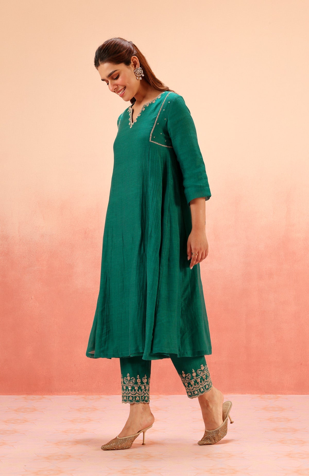SAMIYA GREEN COTTON SILK CHANDERI EMBROIDERED HANDCRAFTED KURTA SET