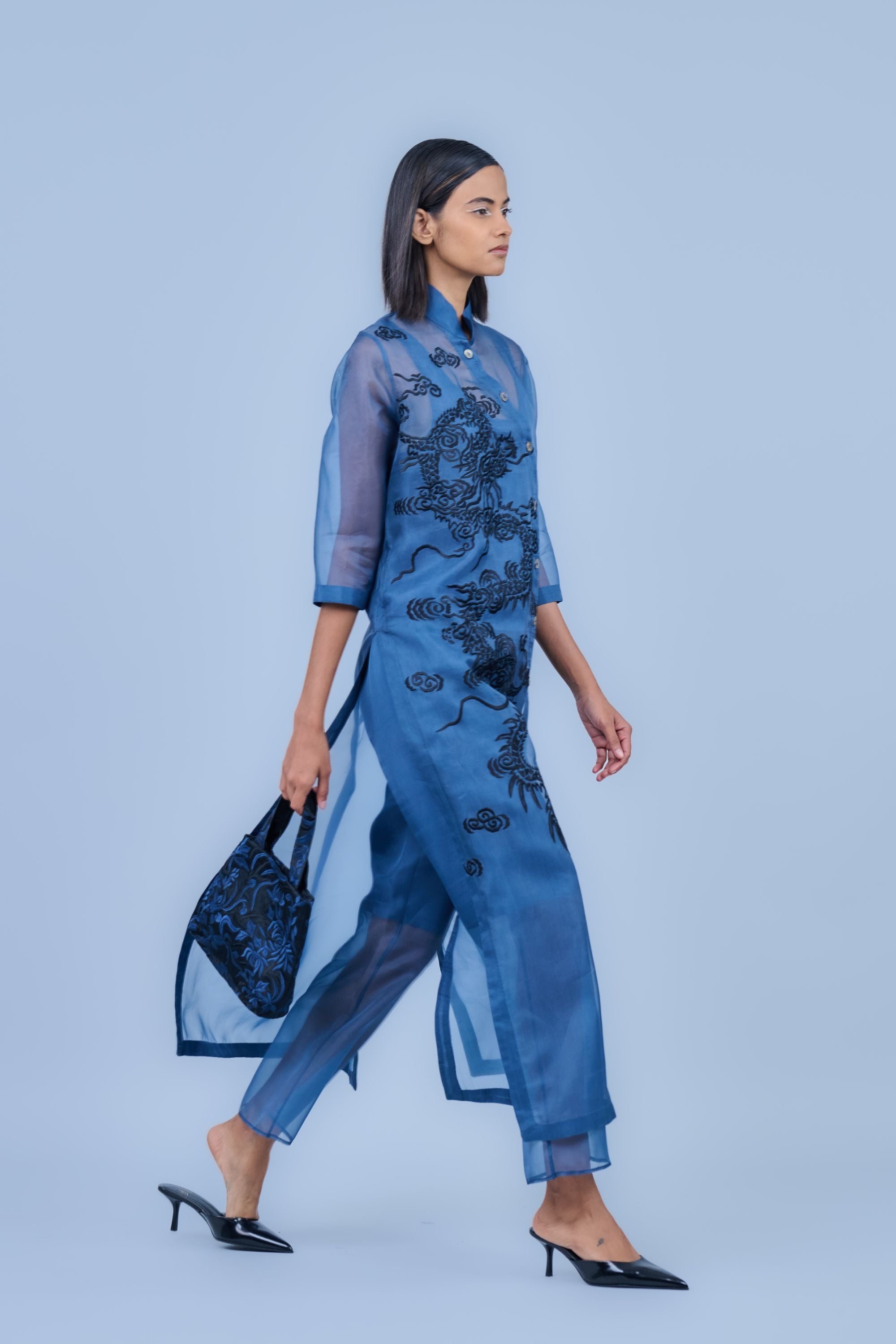 Space Blk Silk Organza Kurta