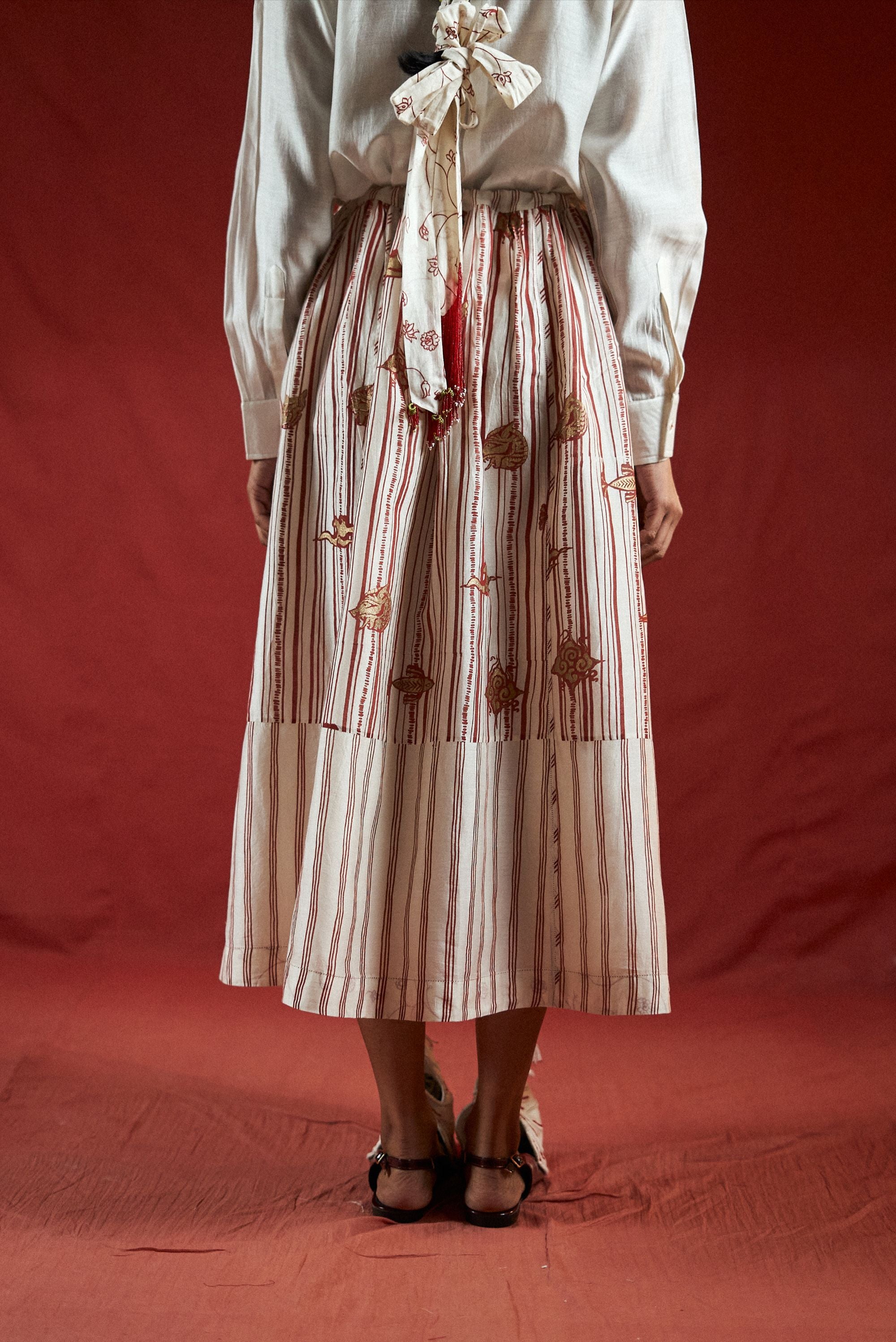 ⁠Htami Drawstring Panelled Skirt