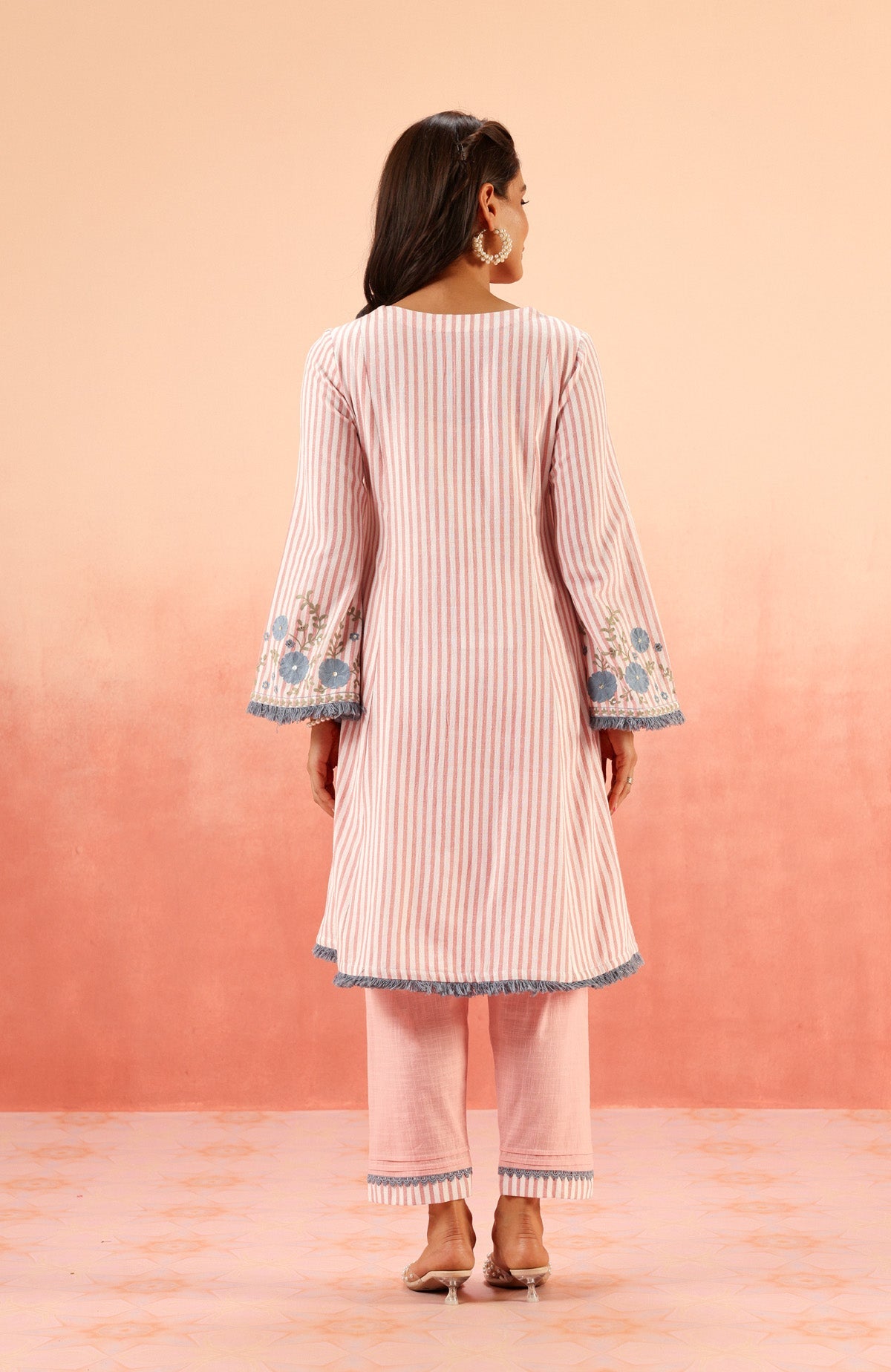 SAYA PINK EMBROIDERED YARN DYED HANDCRAFTED KURTA SET