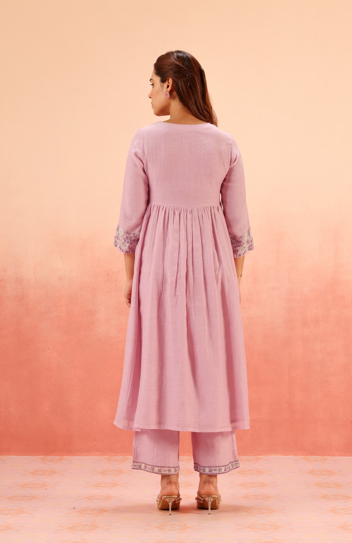 TARINI LAVENDER COTTON SILK CHANDERI EMBROIDERED HANDCRAFTED KURTA SET