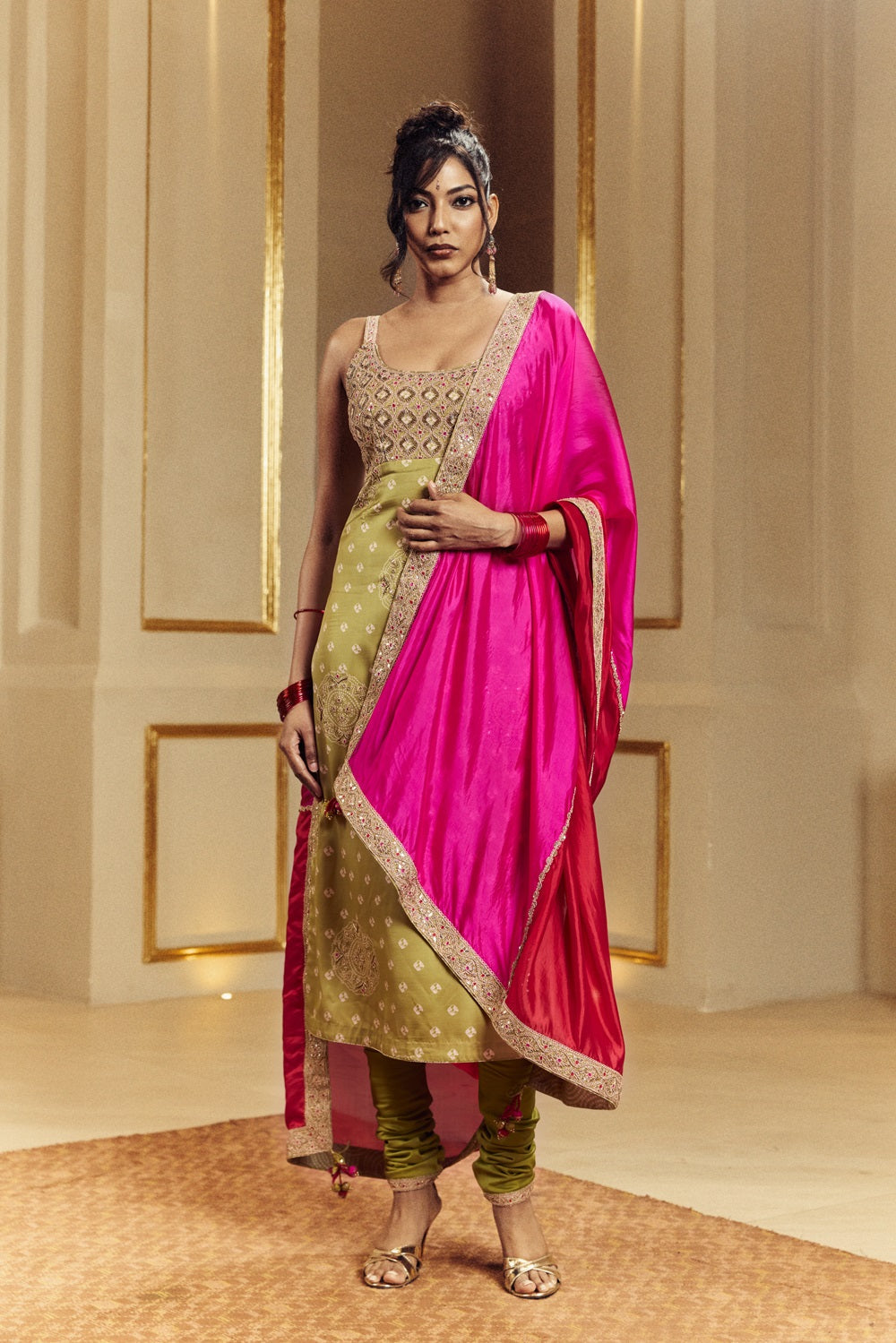 The Noorani Kurti Set