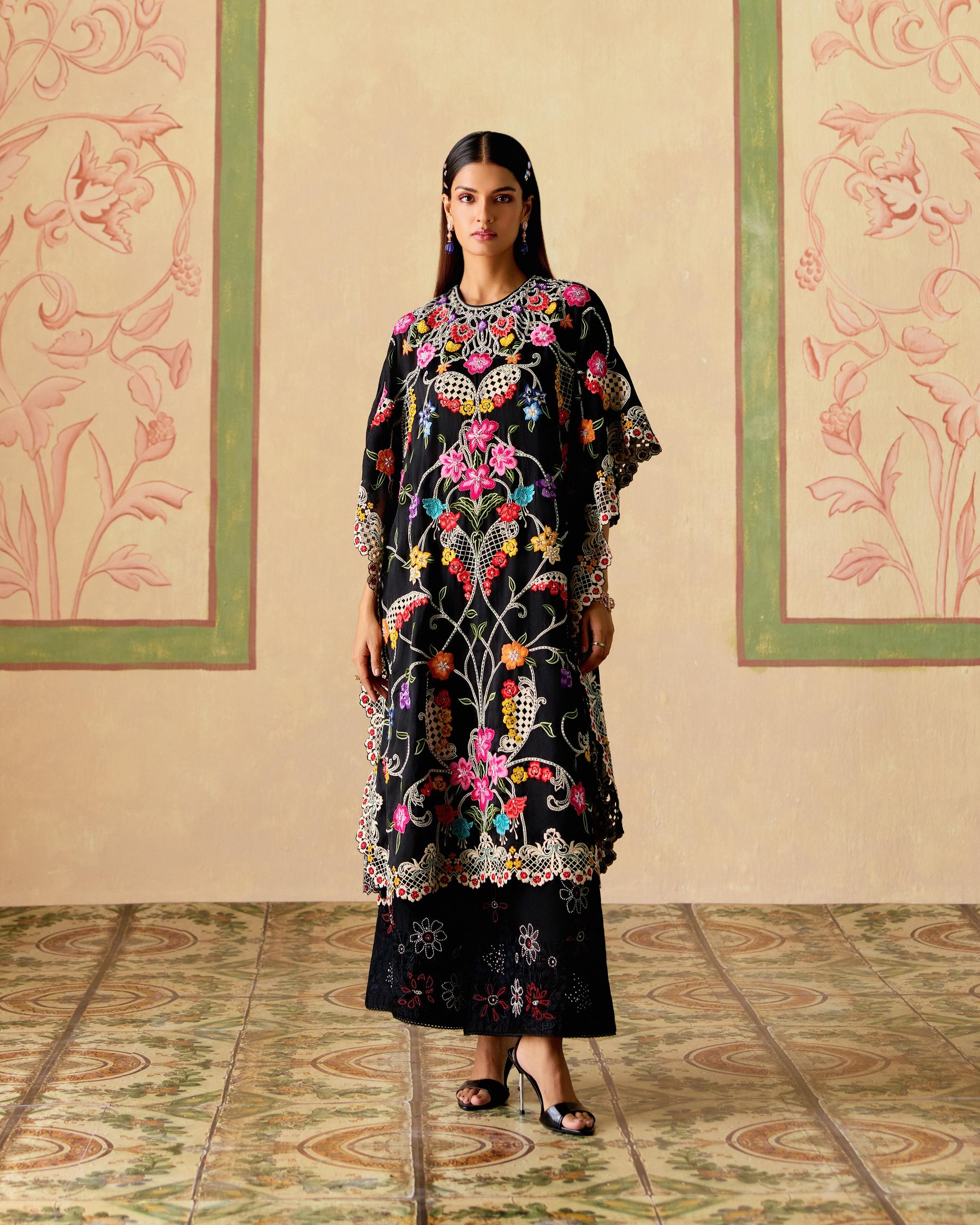 BLACK FLORAL THREADWORK AND BEADWORK KAFTAN