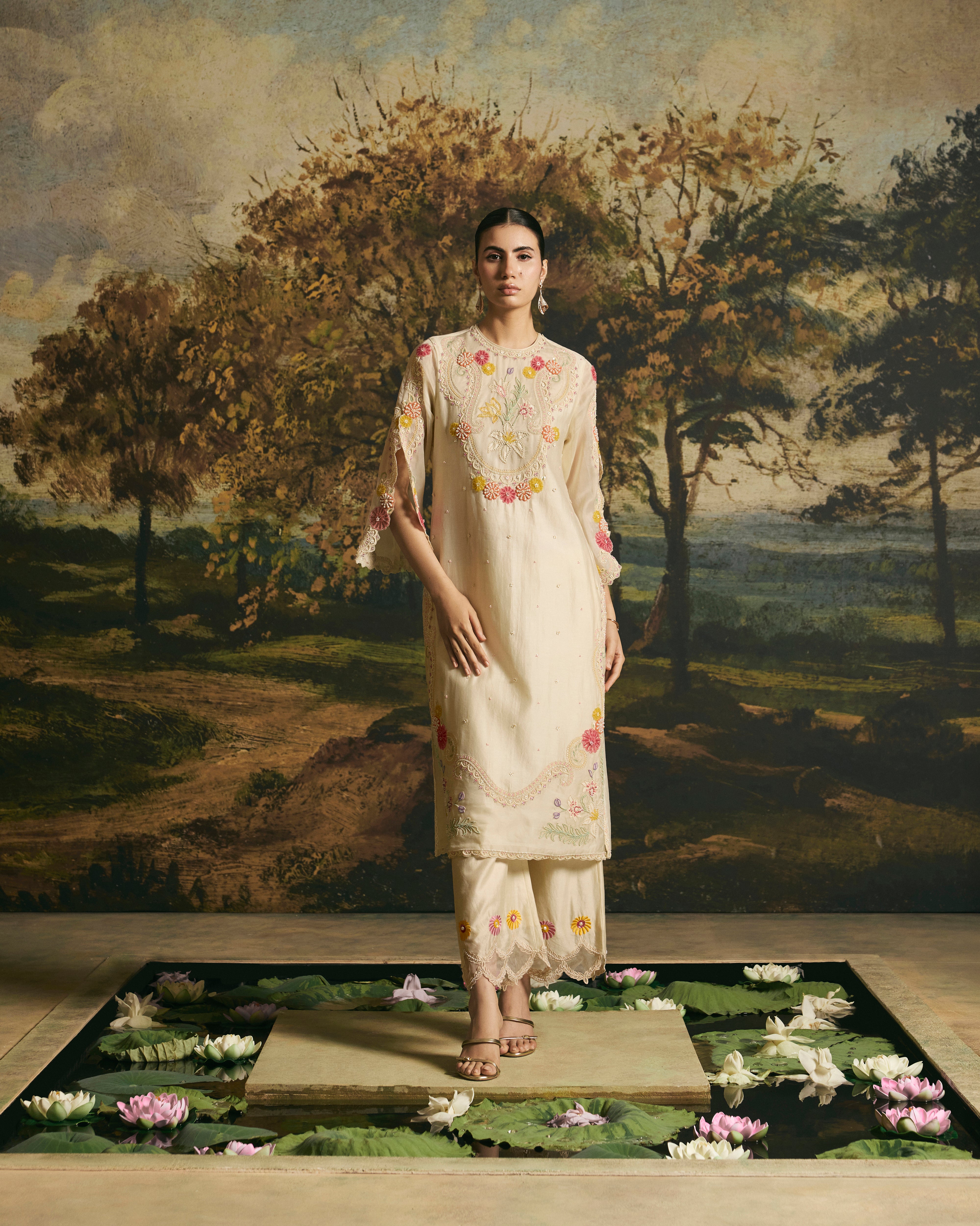 IVORY BEADWORK PANELLED KURTA WITH PANTS
