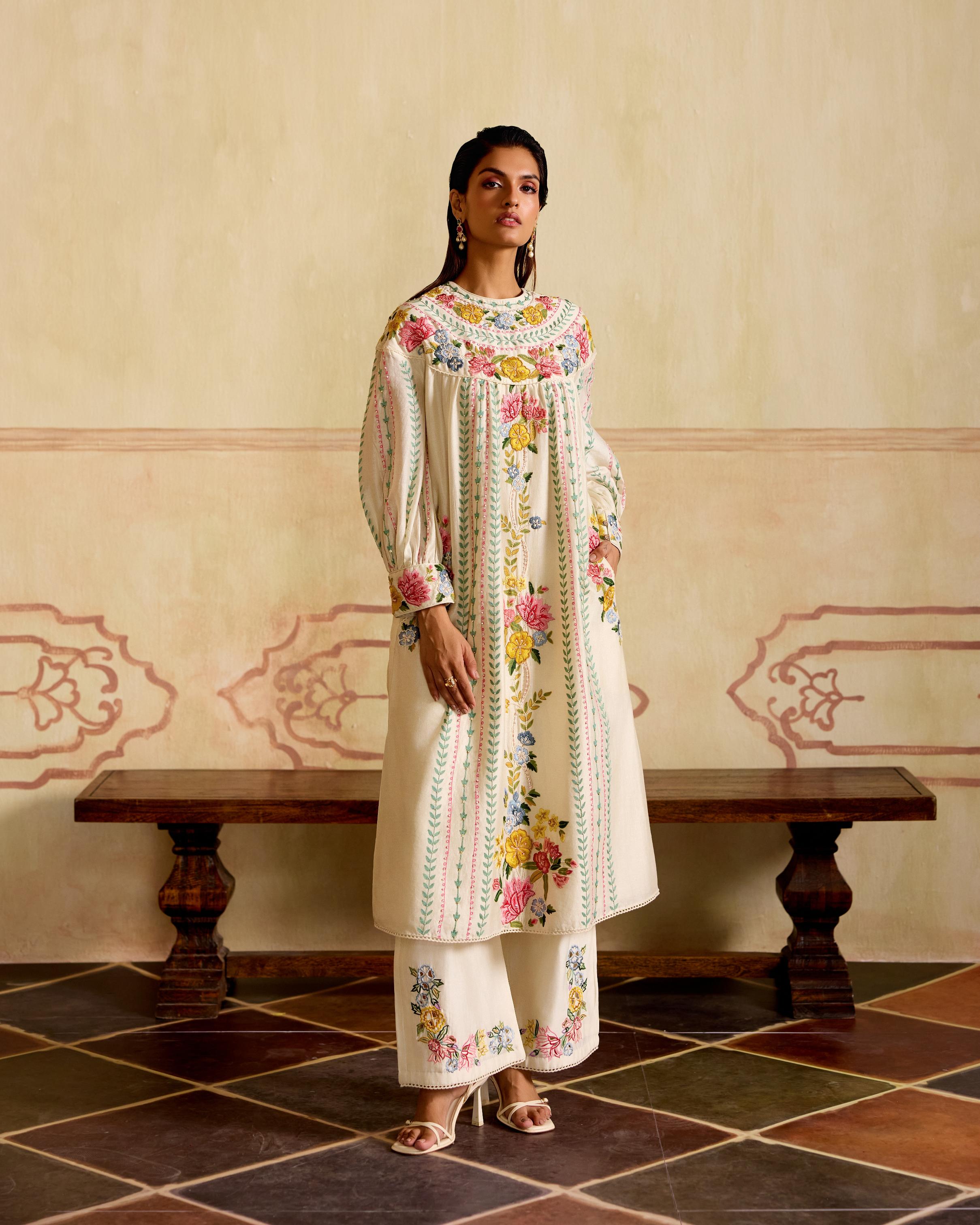 IVORY FLORALS & STRIPES YOKE DETAIL KURTA WITH CUTWORK PANTS