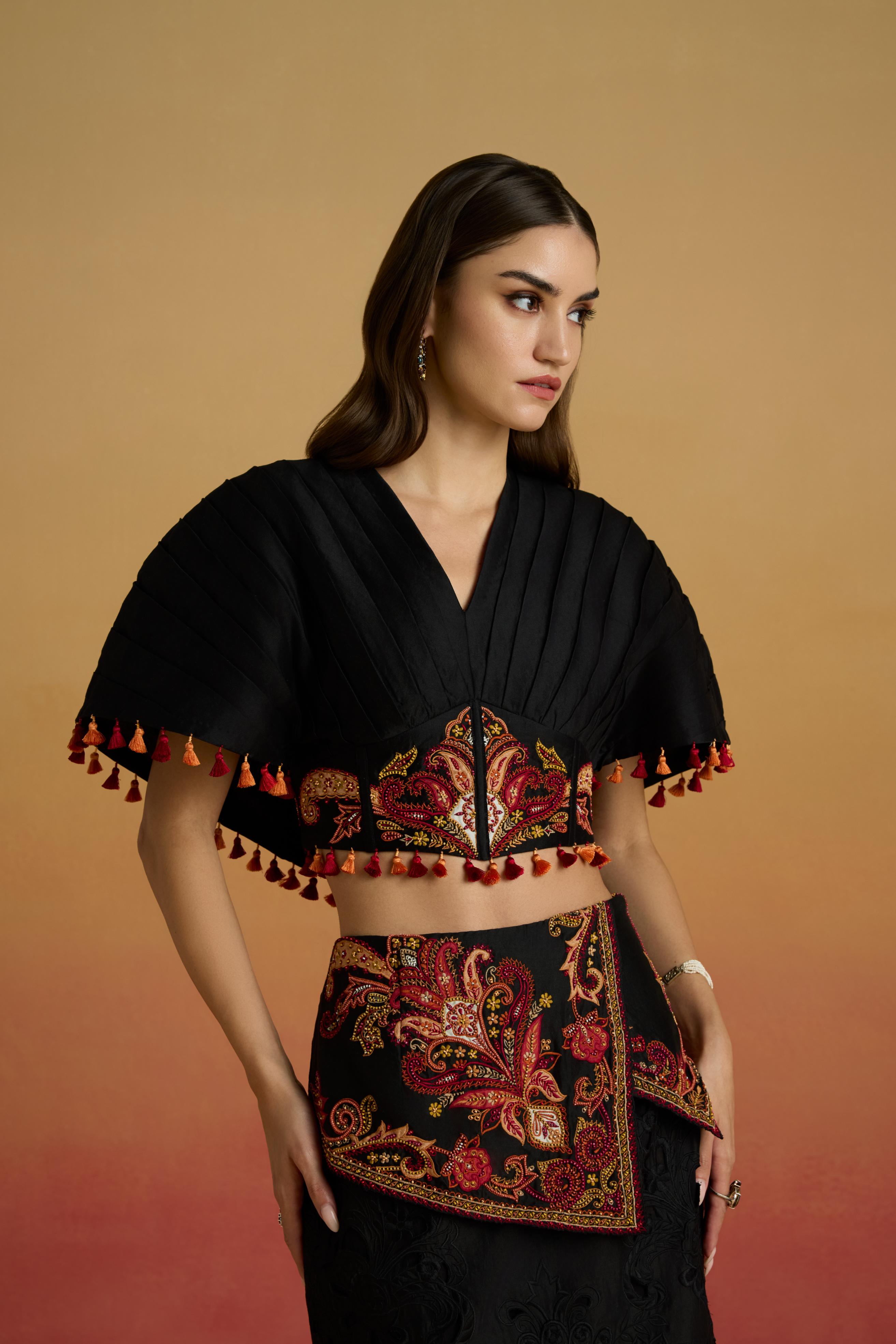 BLACK PLEATED CORSET TOP