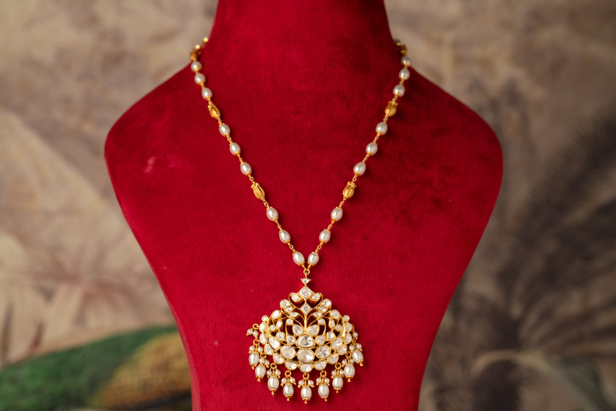 Mahnoor Necklace