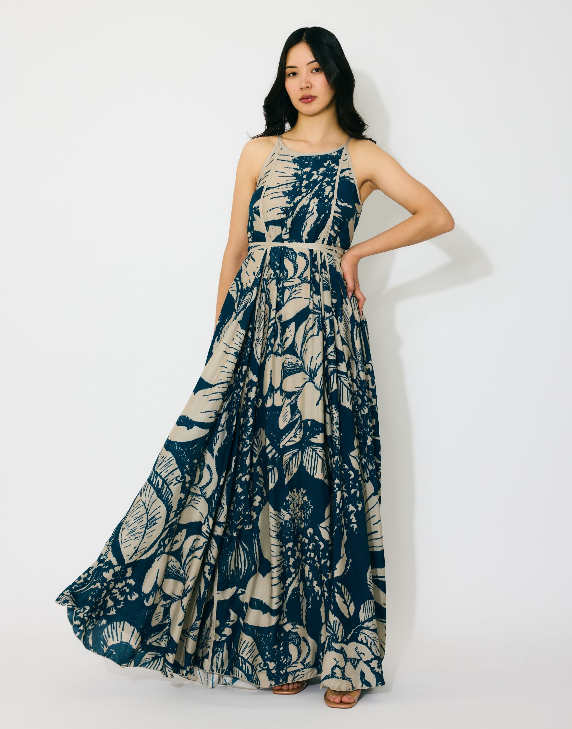 BLUE AND BEIGE FLORAL SLEEVELESS LONG DRESS