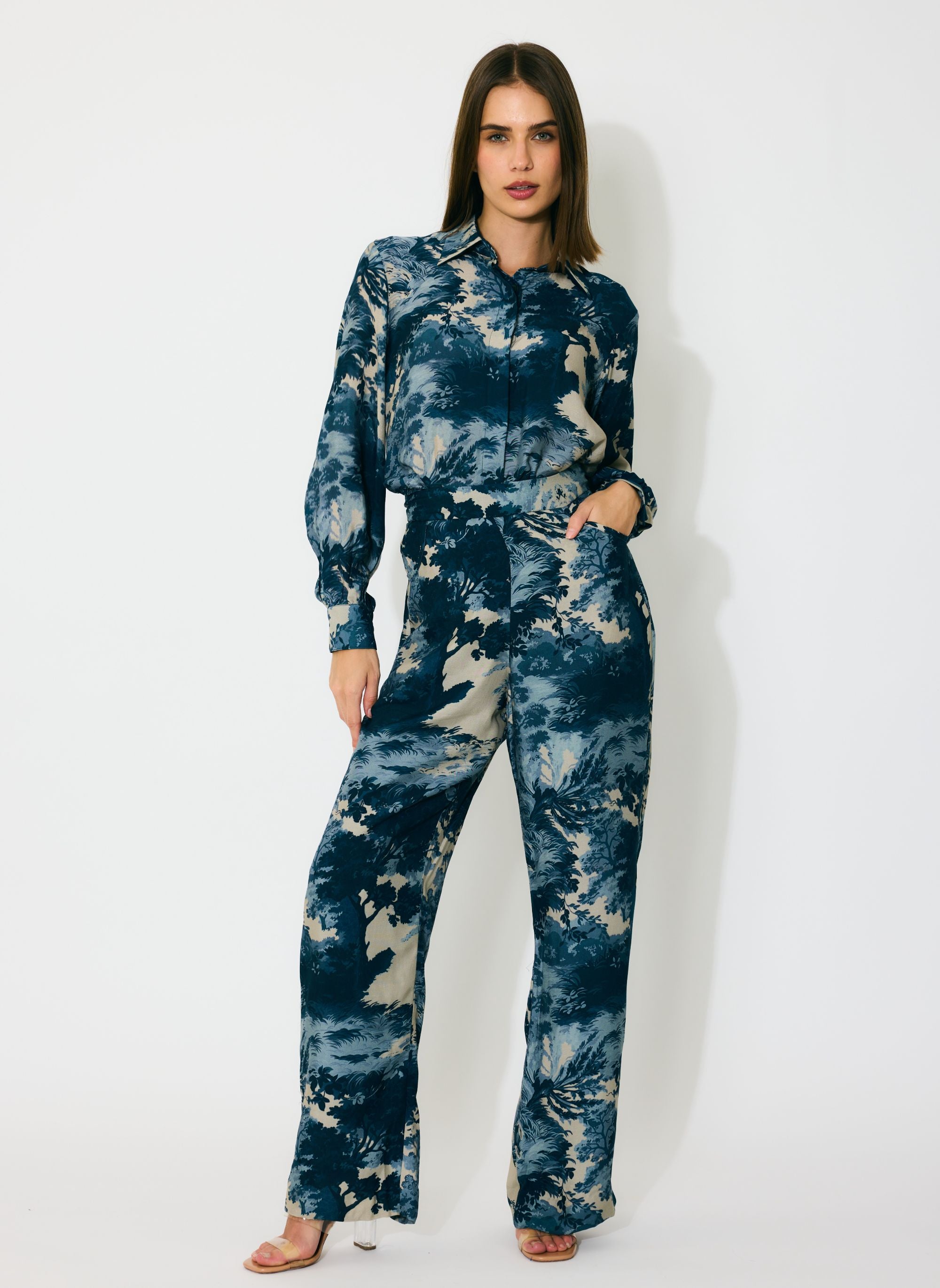 BLUE, INDIGO AND BEIGE TOILE PRINT PANTS
