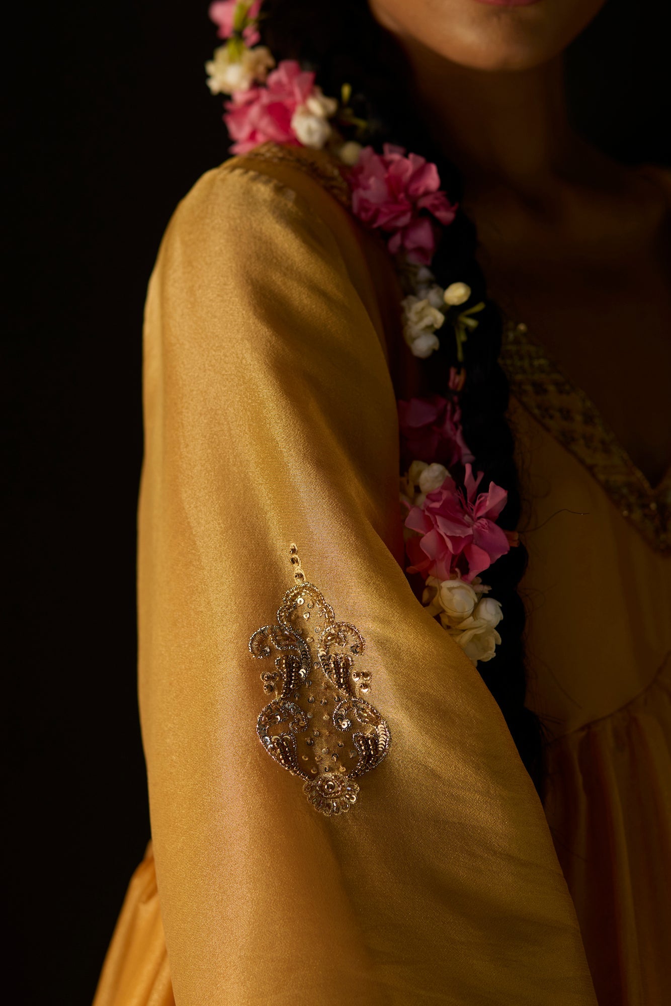 Elegant Yellow Rehmat Tissue Silk Lehenga Set: Kurta, Skirt, Dupatta