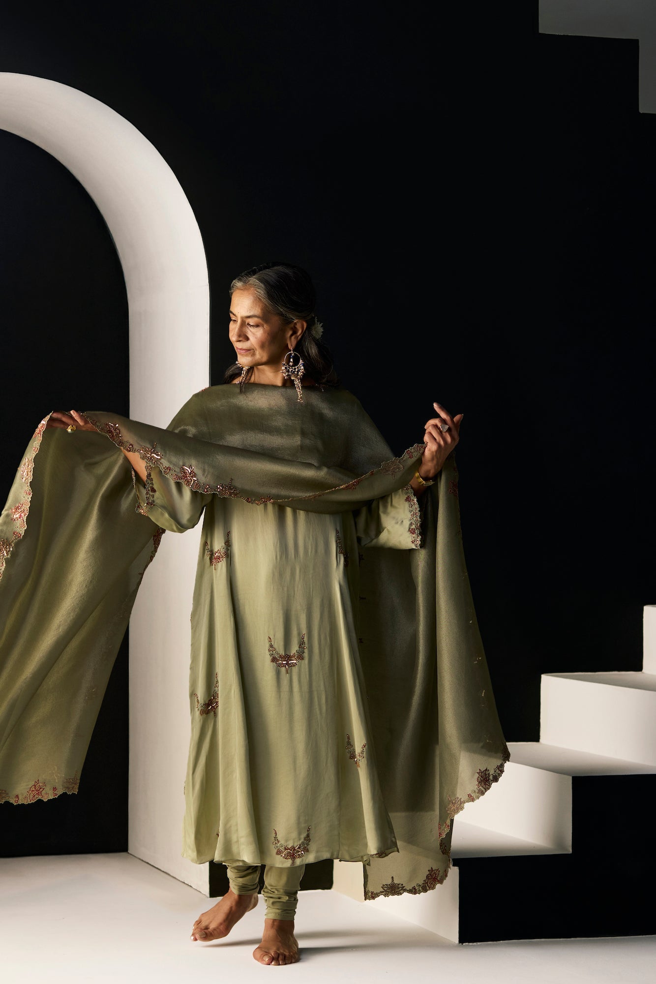 Elegant Green Nazakat Silk Kurta Suit Set with Dupatta & Churidar