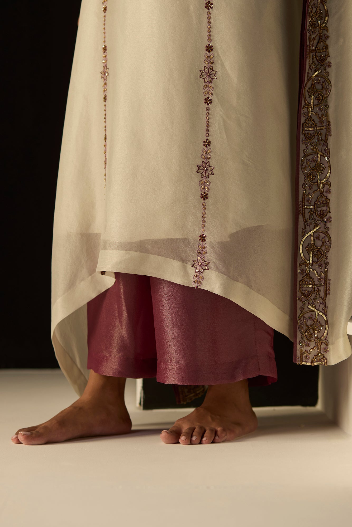 Elegant White Rana Tissue Silk Kaftan Set with Undershirt and Pants