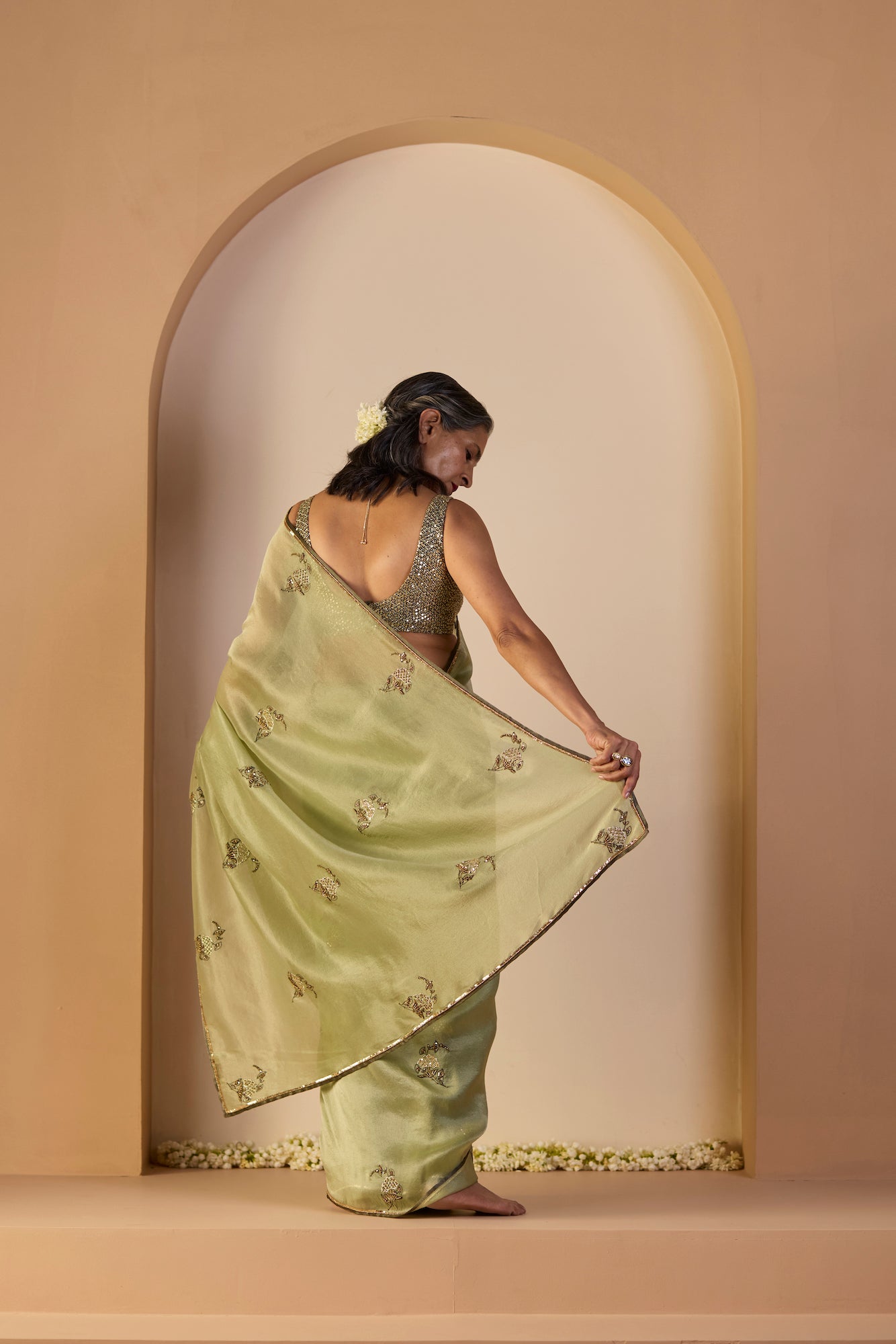 Luxurious Green Tissue Silk Saree with Unstitched Blouse, Festive Elegance