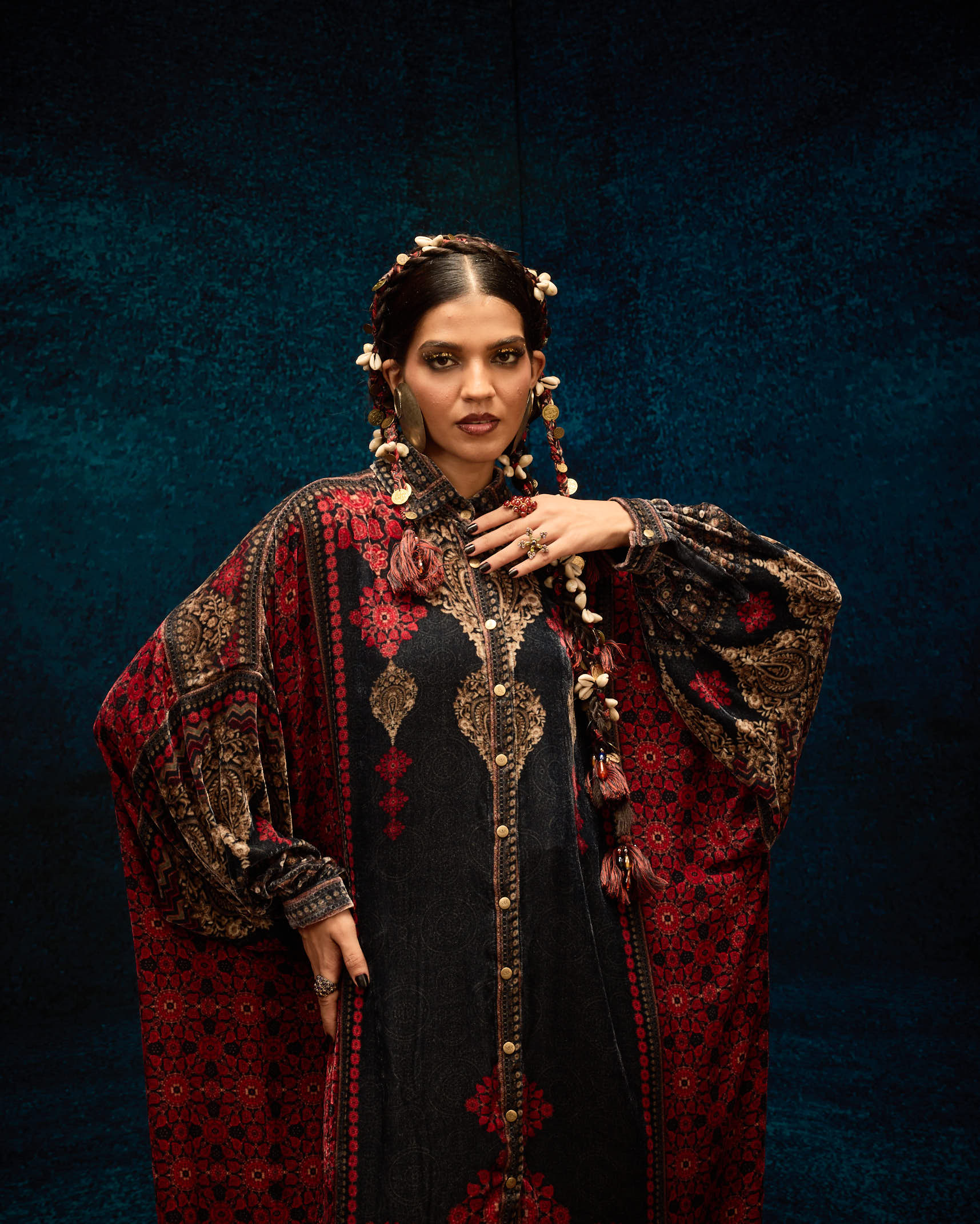 AJRAKH : SIMONA