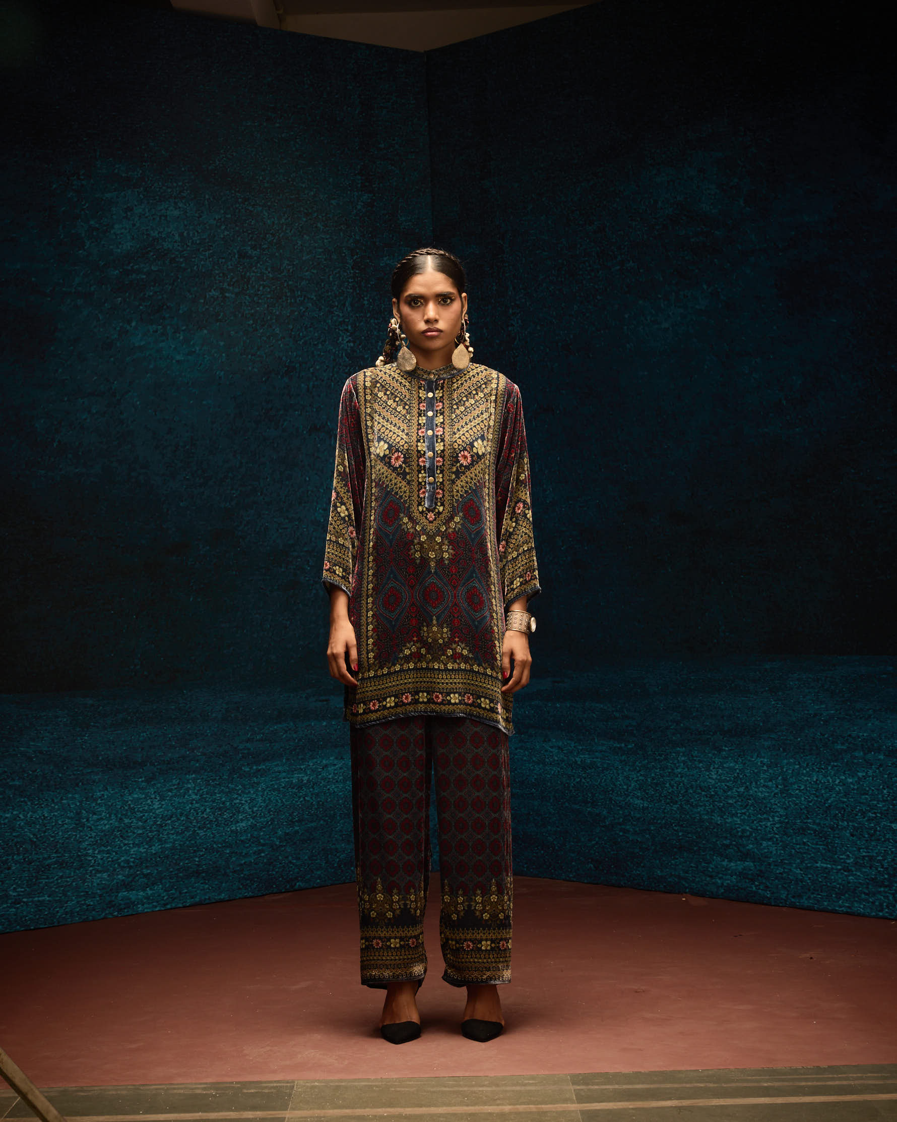 AJRAKH : REZA