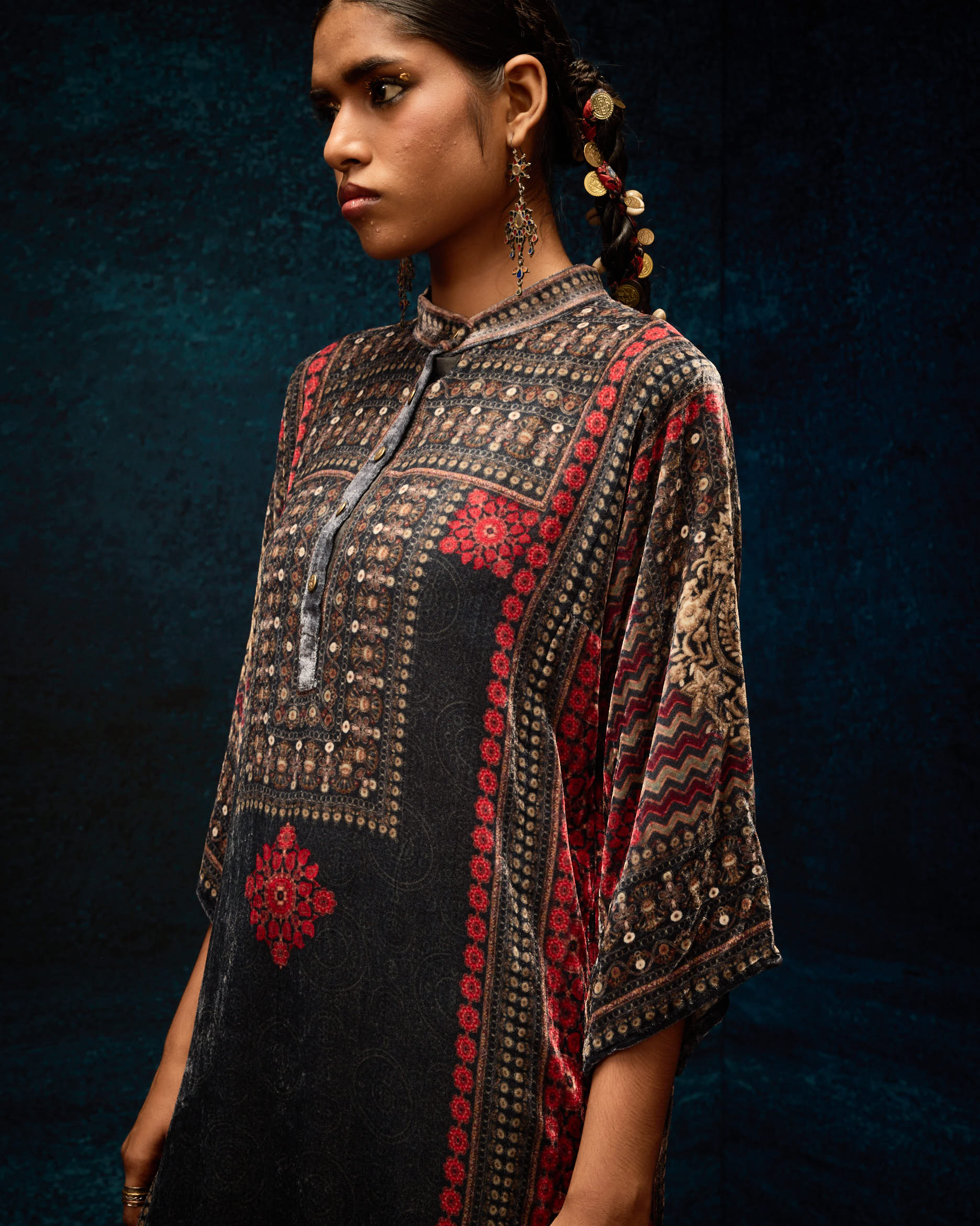 AJRAKH : GHAZALA