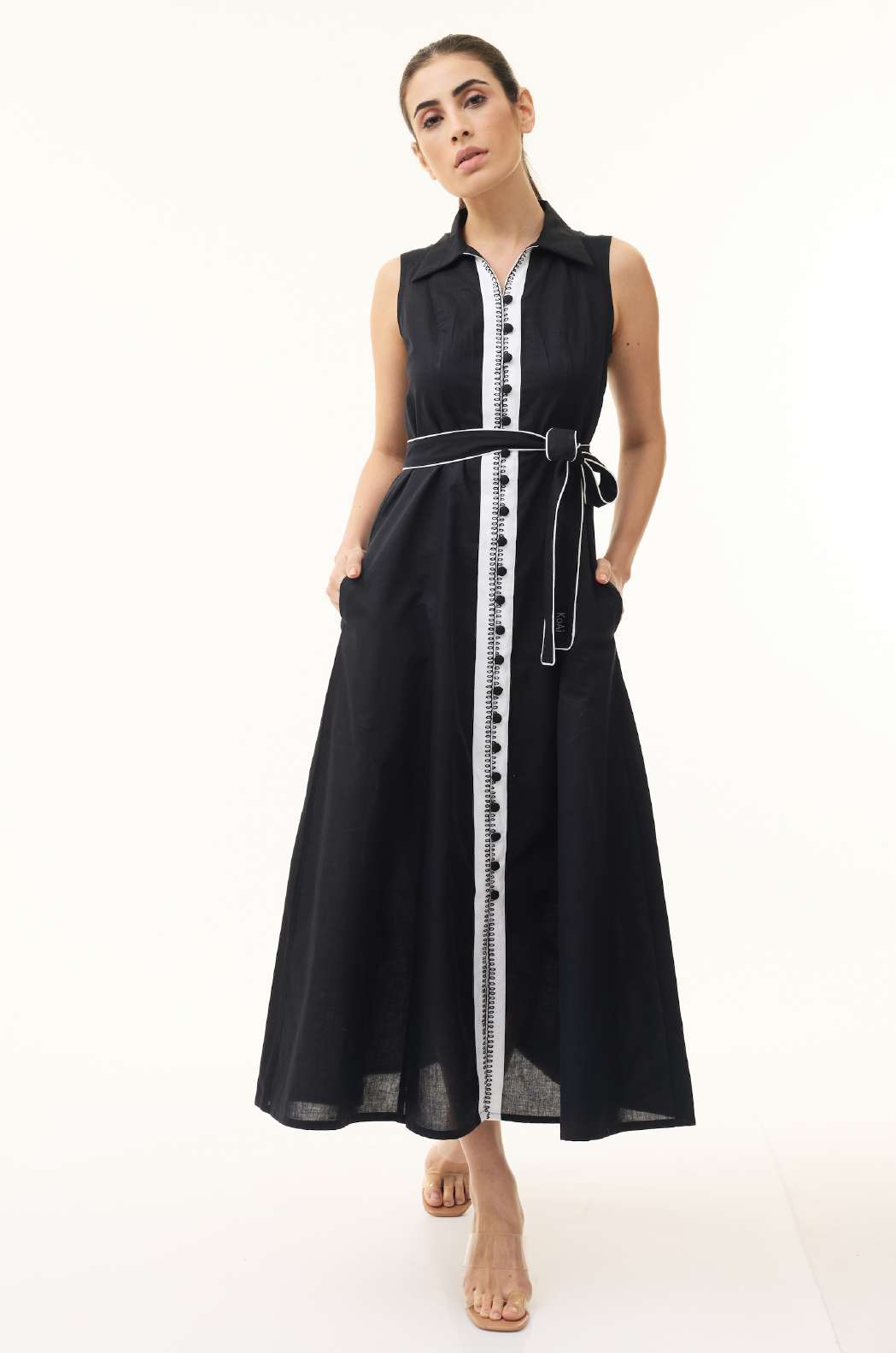 BLACK EMBROIDERED SLEEVELESS DRESS