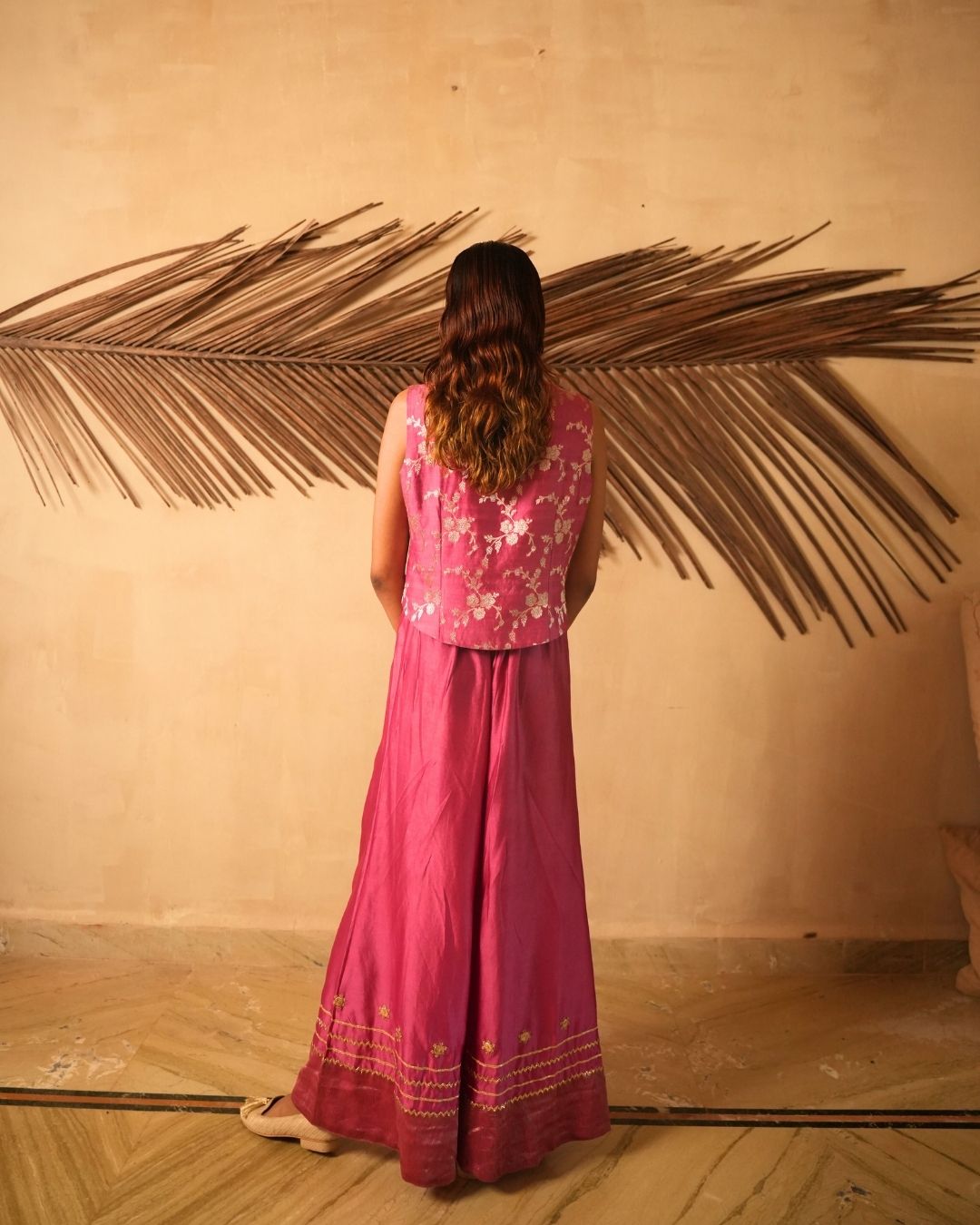 WAISTCOAT WITH HAND EMBROIDERED PANT