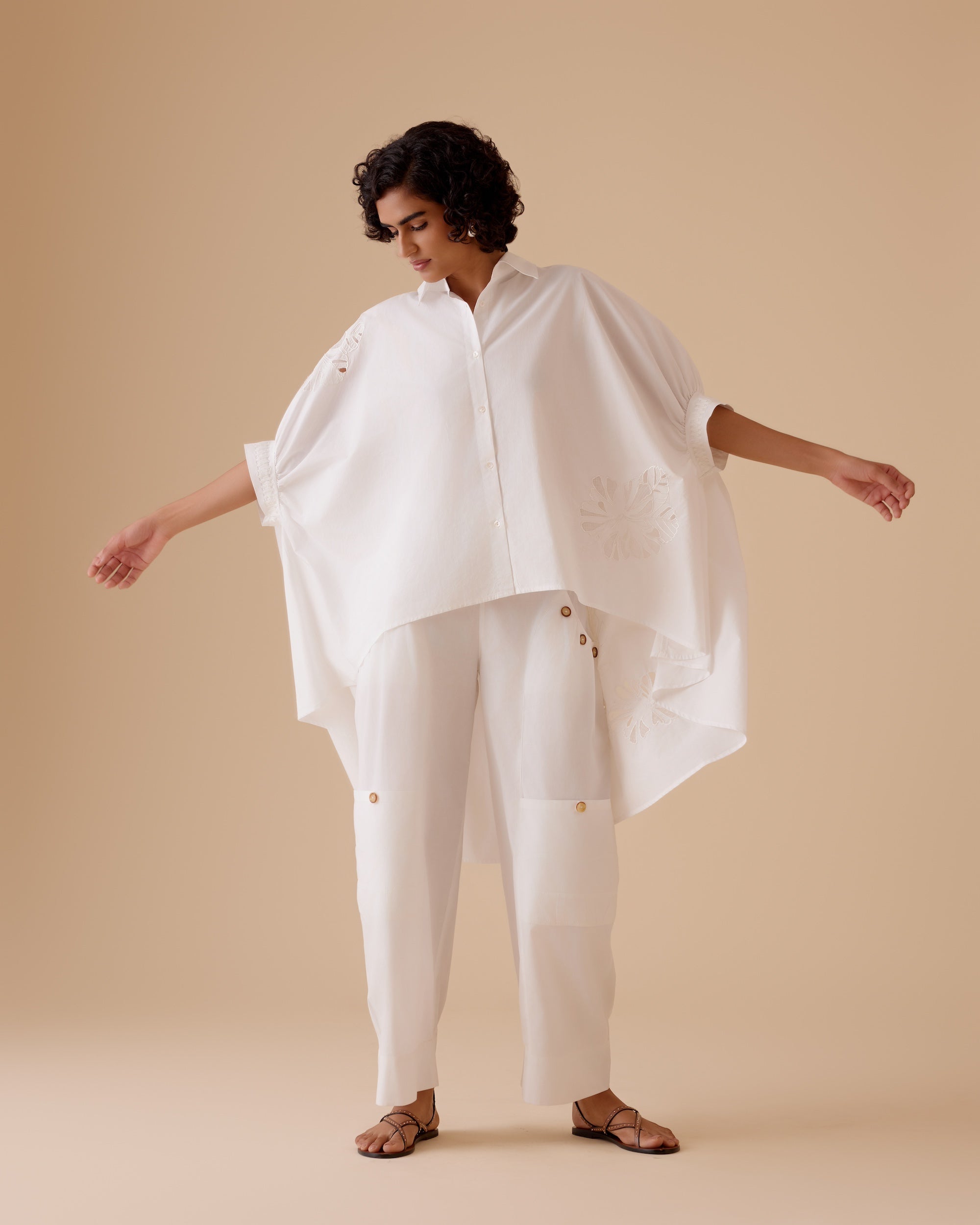 Manya white cotton poplin kaftan shirt