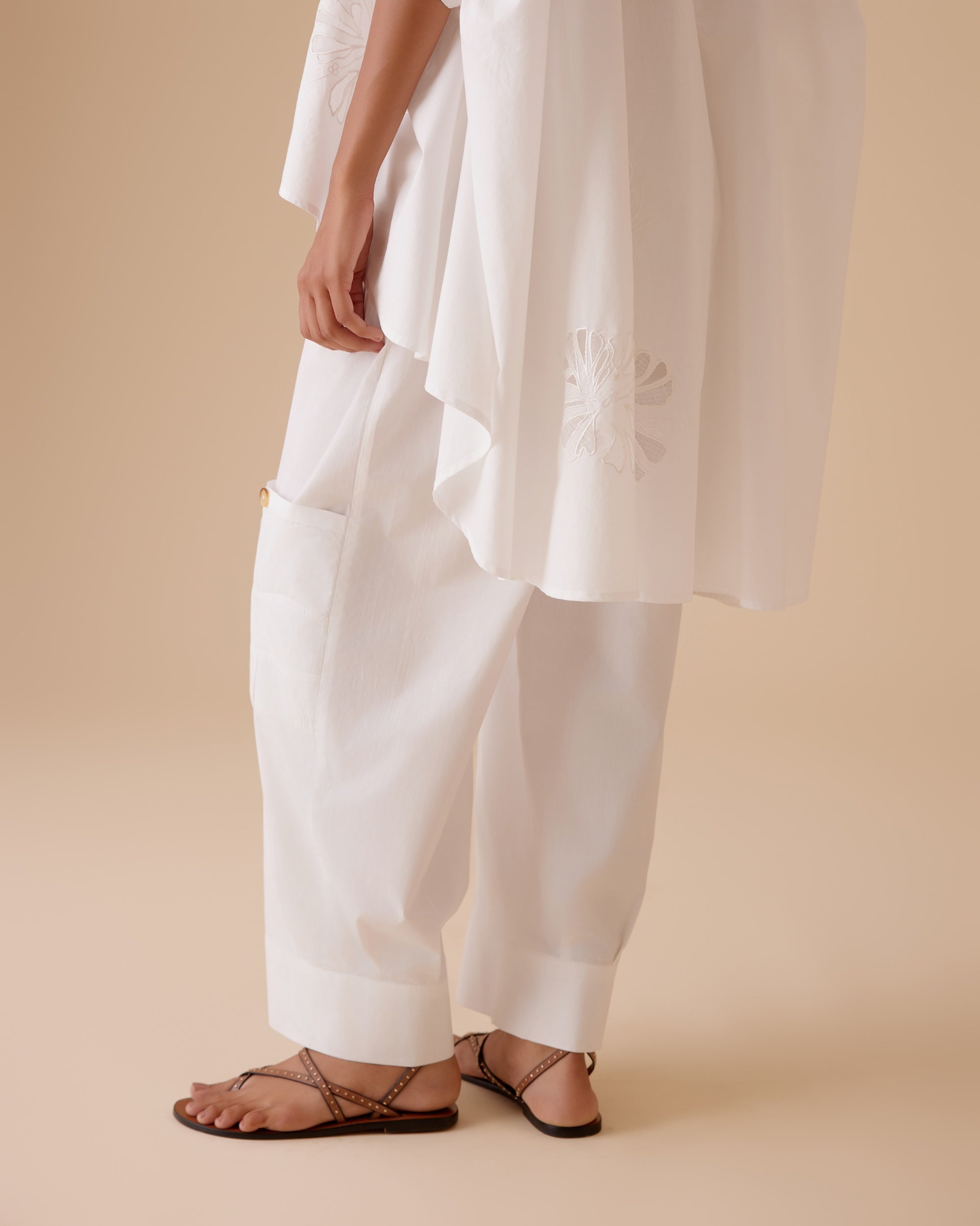 Manya white cotton poplin kaftan shirt