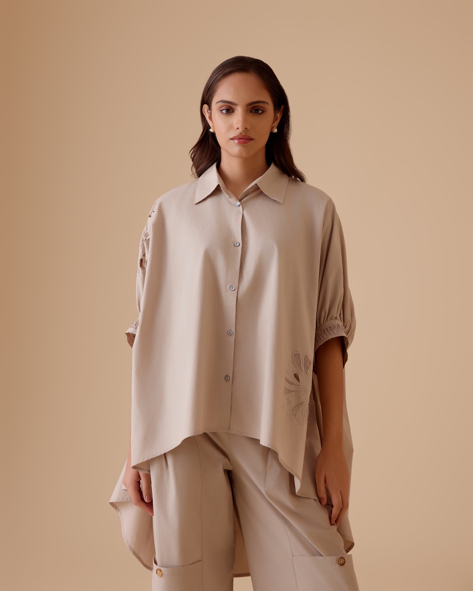 Manya sand cotton poplin kaftan shirt