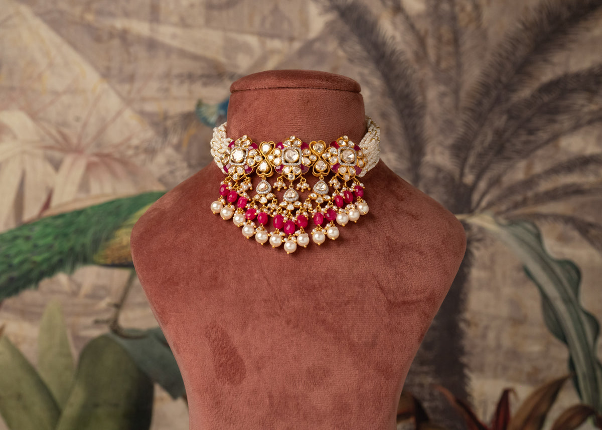 Aabir Choker