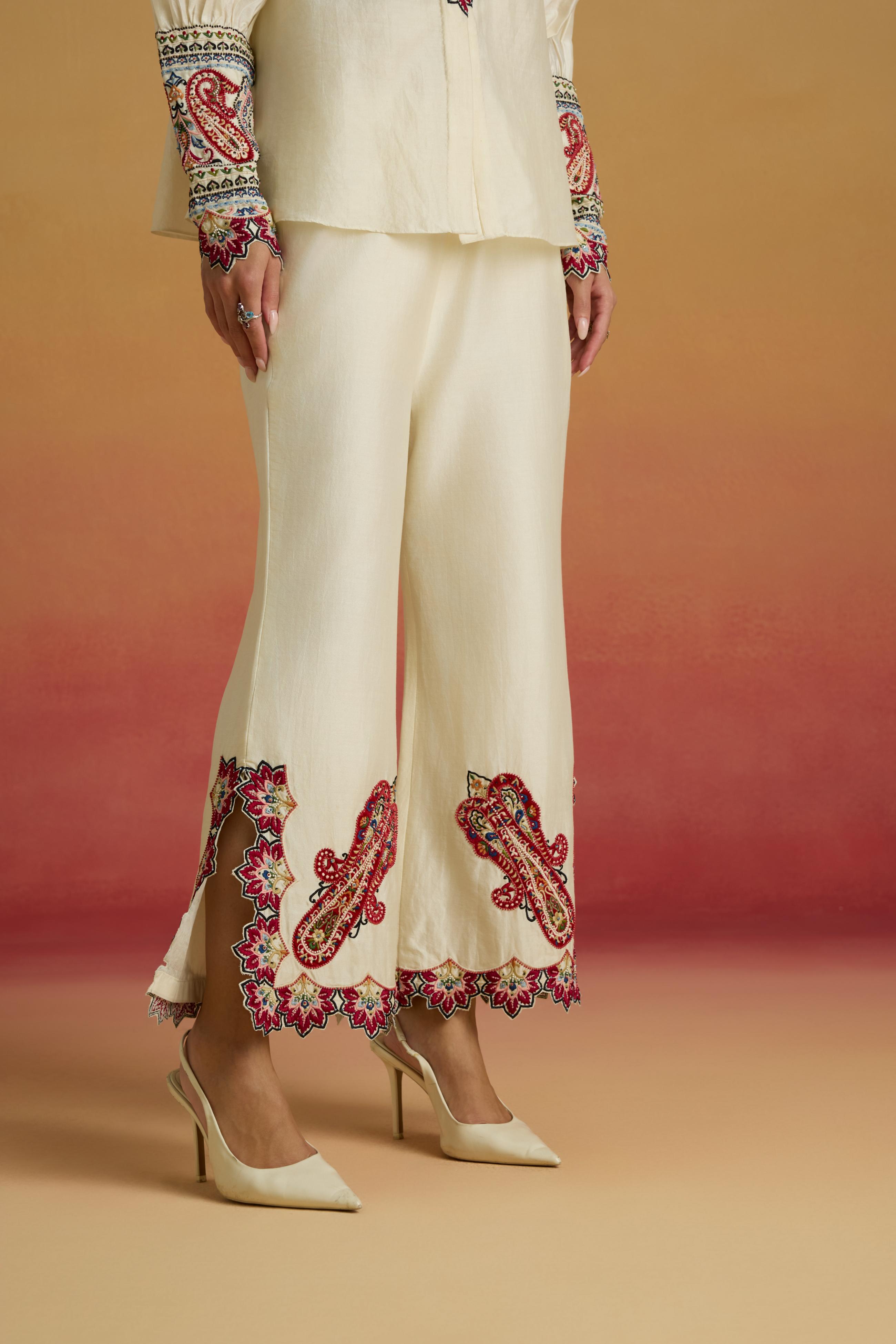IVORY PAISLEY APPLIQUE PANTS