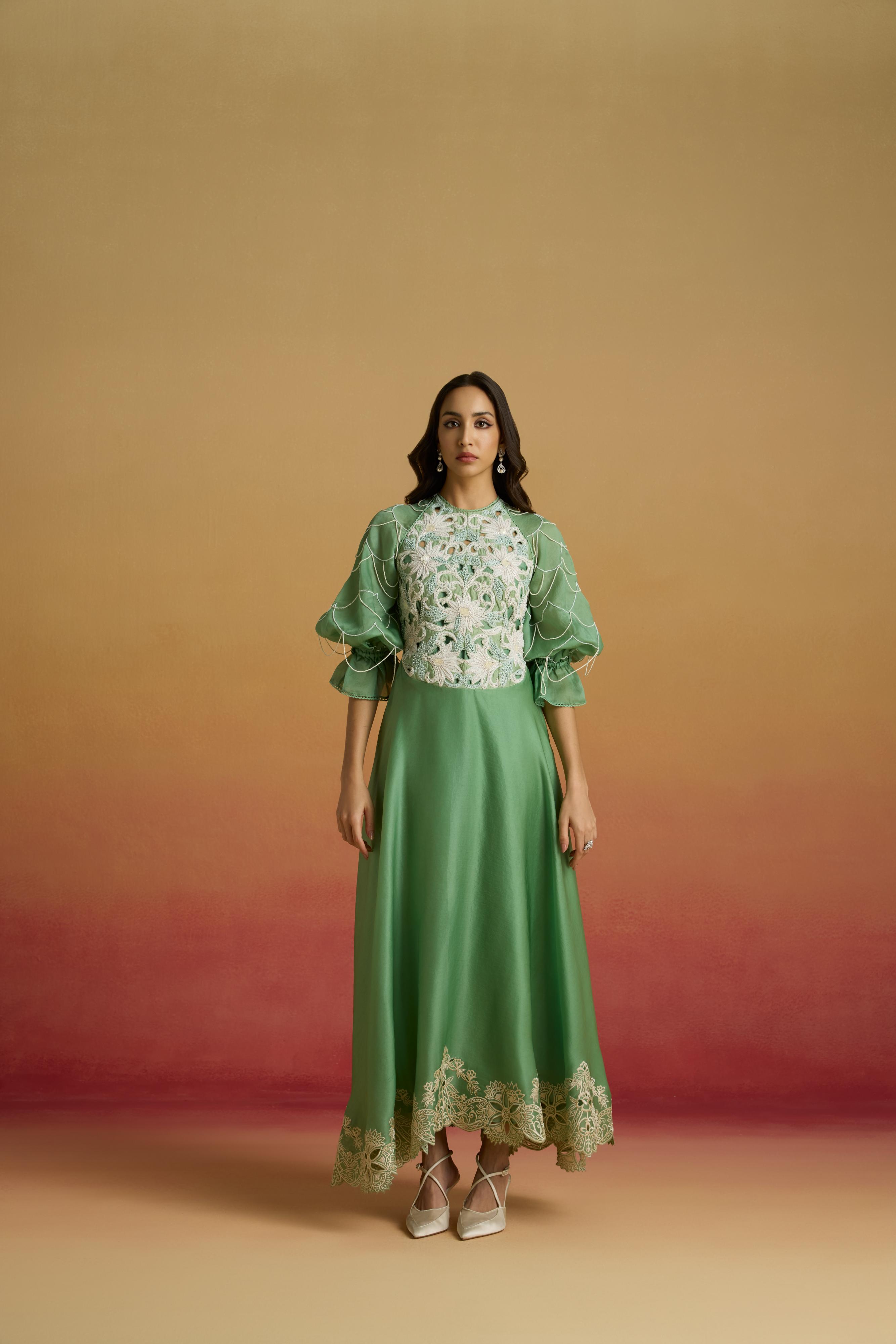 SAGE GREEN CONTRAST FLOUNCE DRESS