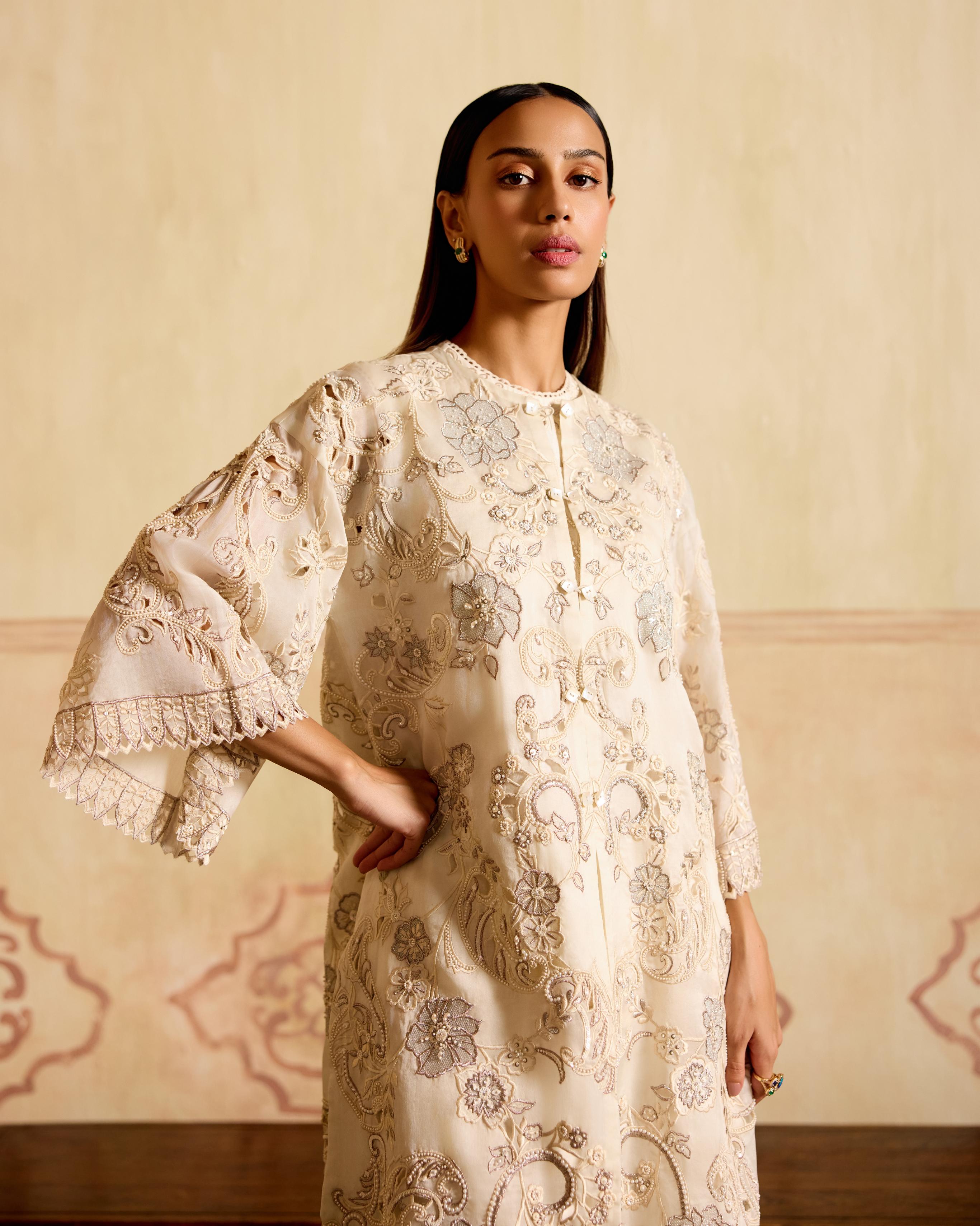 IVORY AND SILVER EMBROIDERED JACKET