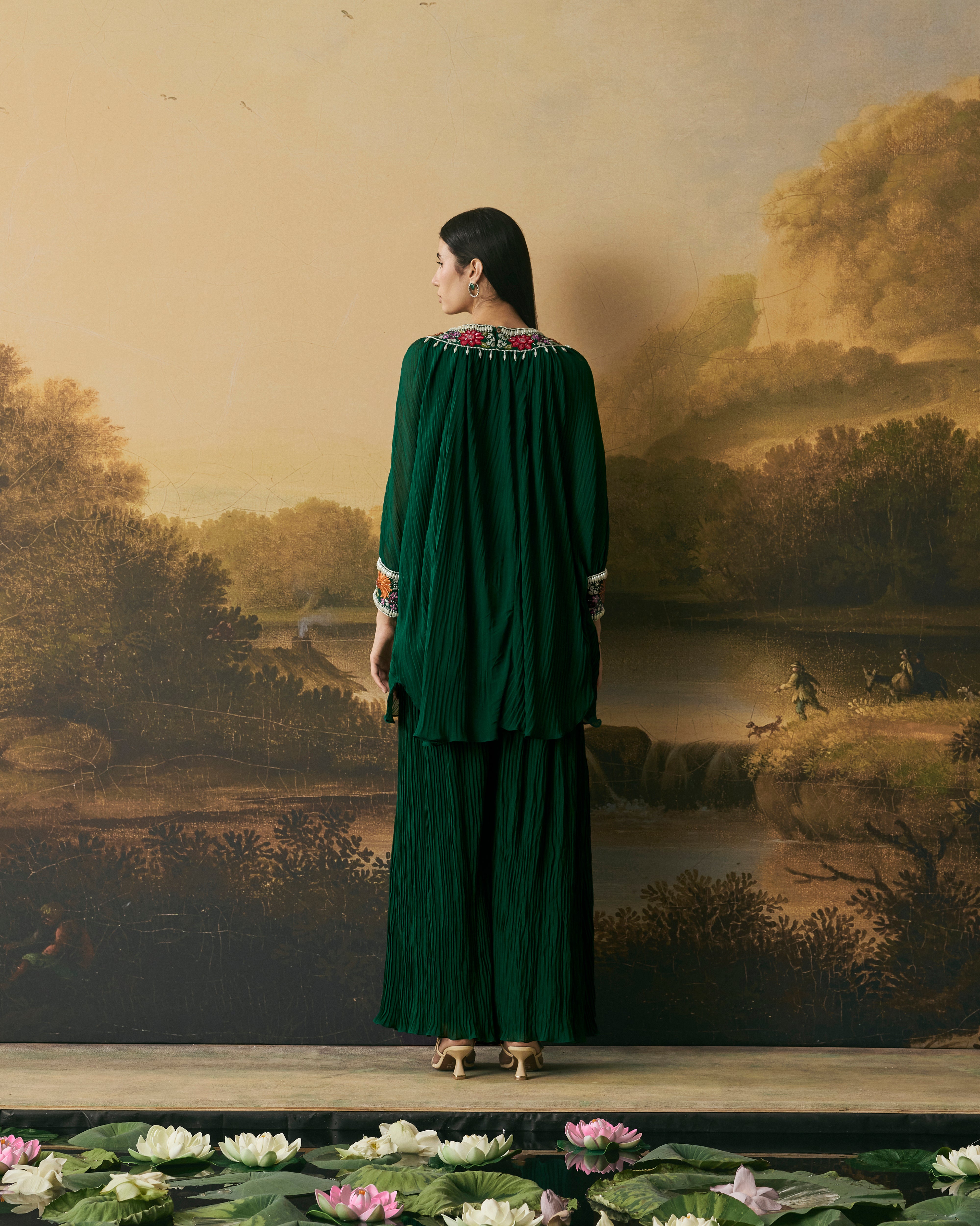 EMERALD GREEN FLORAL TEXTURED KIMONO TUNIC WITH PANTS