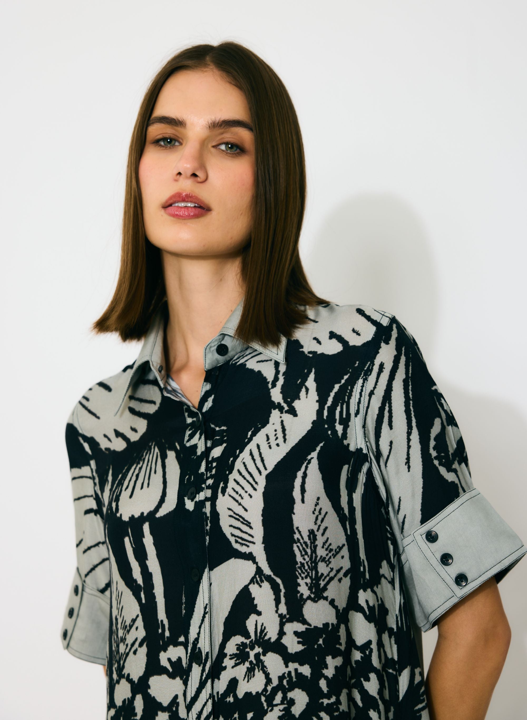 GREY AND BLACK FLORAL SHIRT DRESS