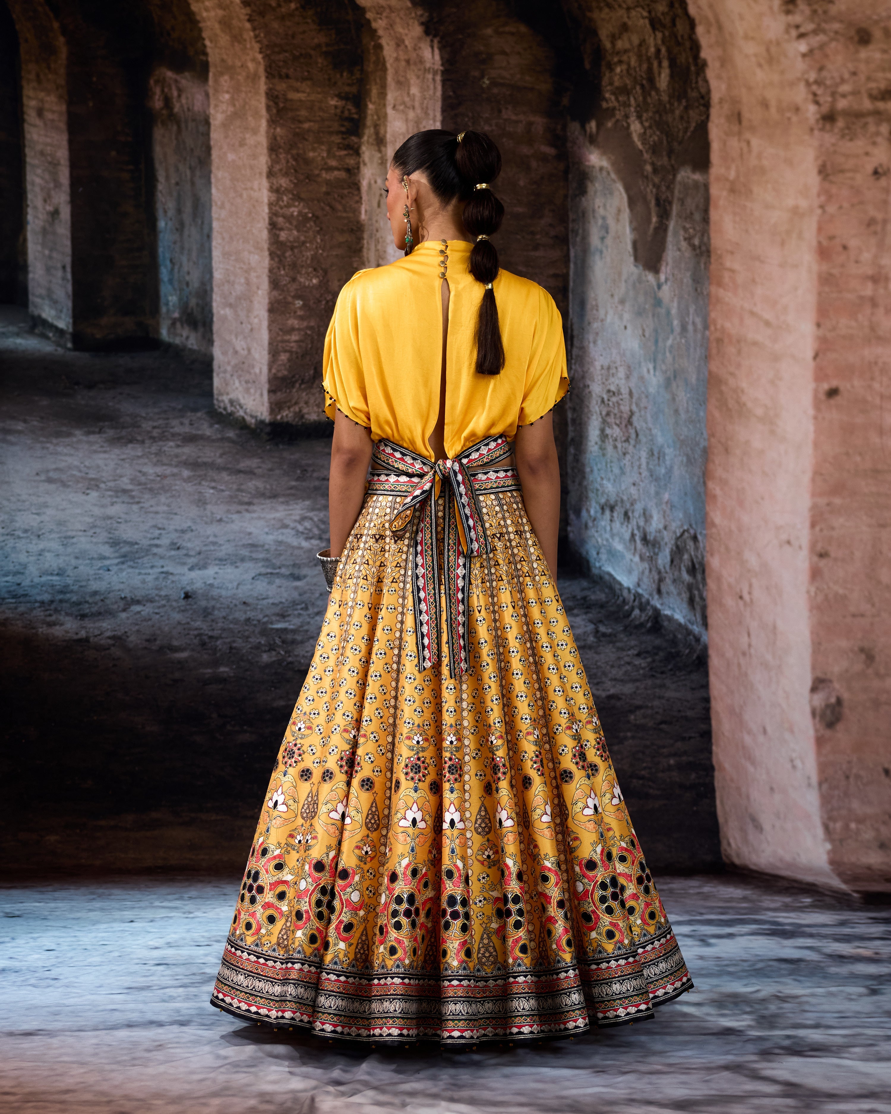 Bethari : Varsha/Leela - Yellow